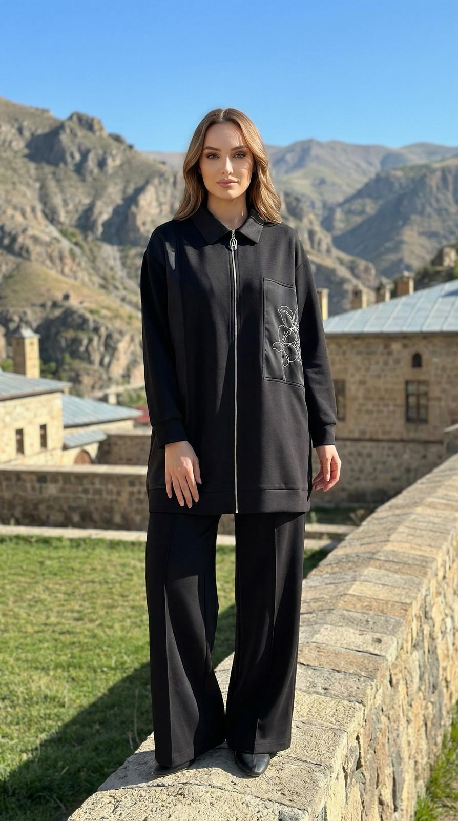 Armine TREND Çiçek Detaylı Bayan Takım Siyah 26YT601