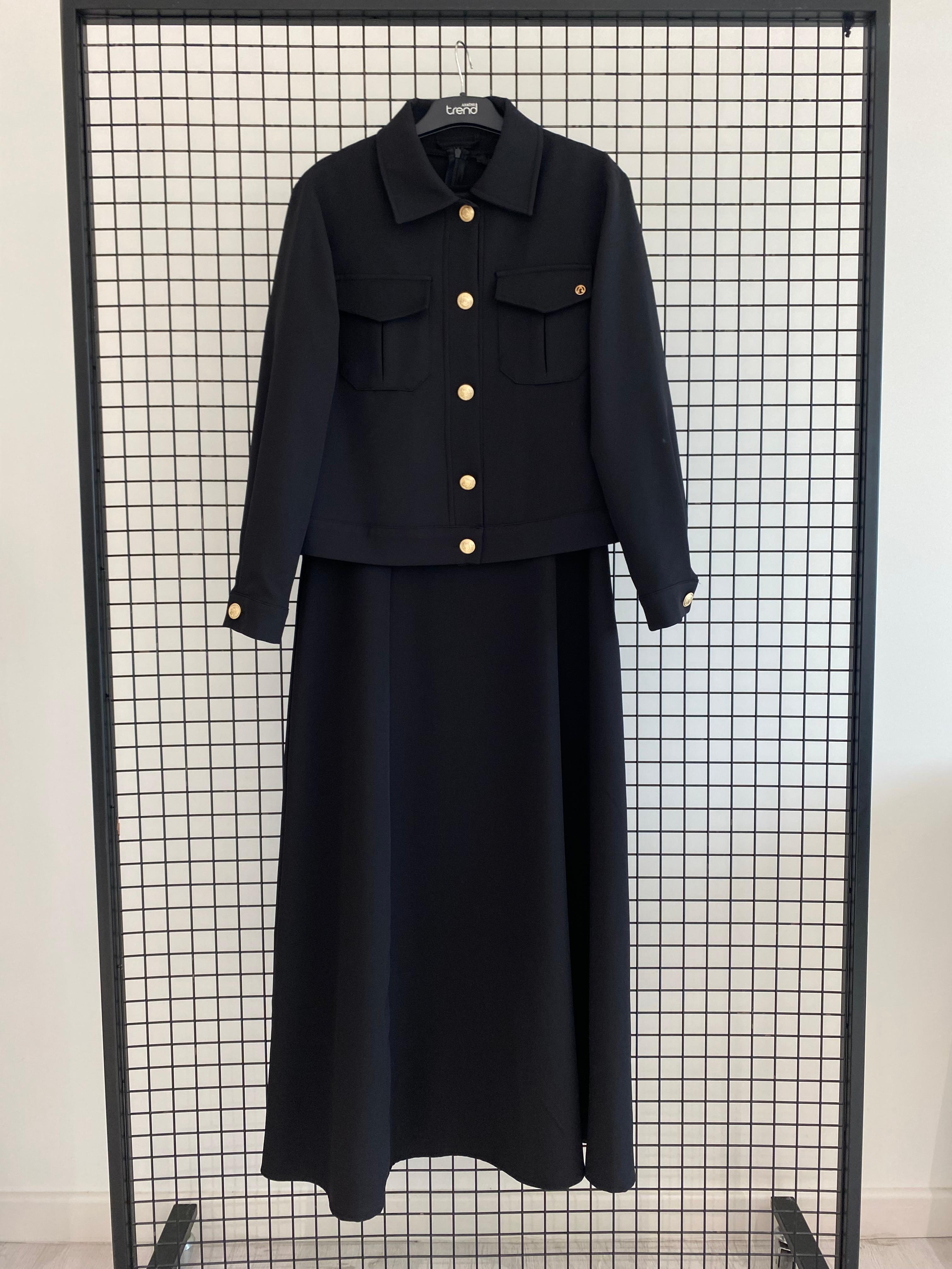 Armine TREND Jile Elbiseli Ceketi Düğme Detaylı Takım Siyah 25KT642