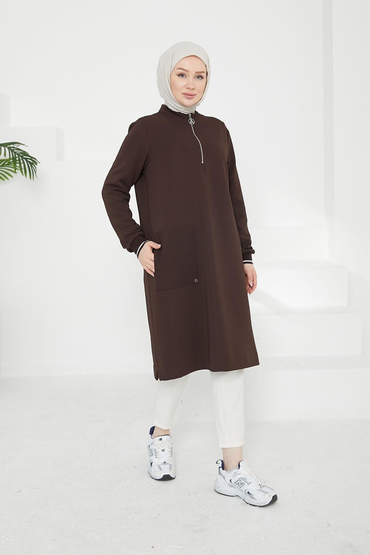ARMİNE TREND Yakası Fermuarlı Kolları Ribanalı Örme Kumaş Tunik Kahverengi 24KT453