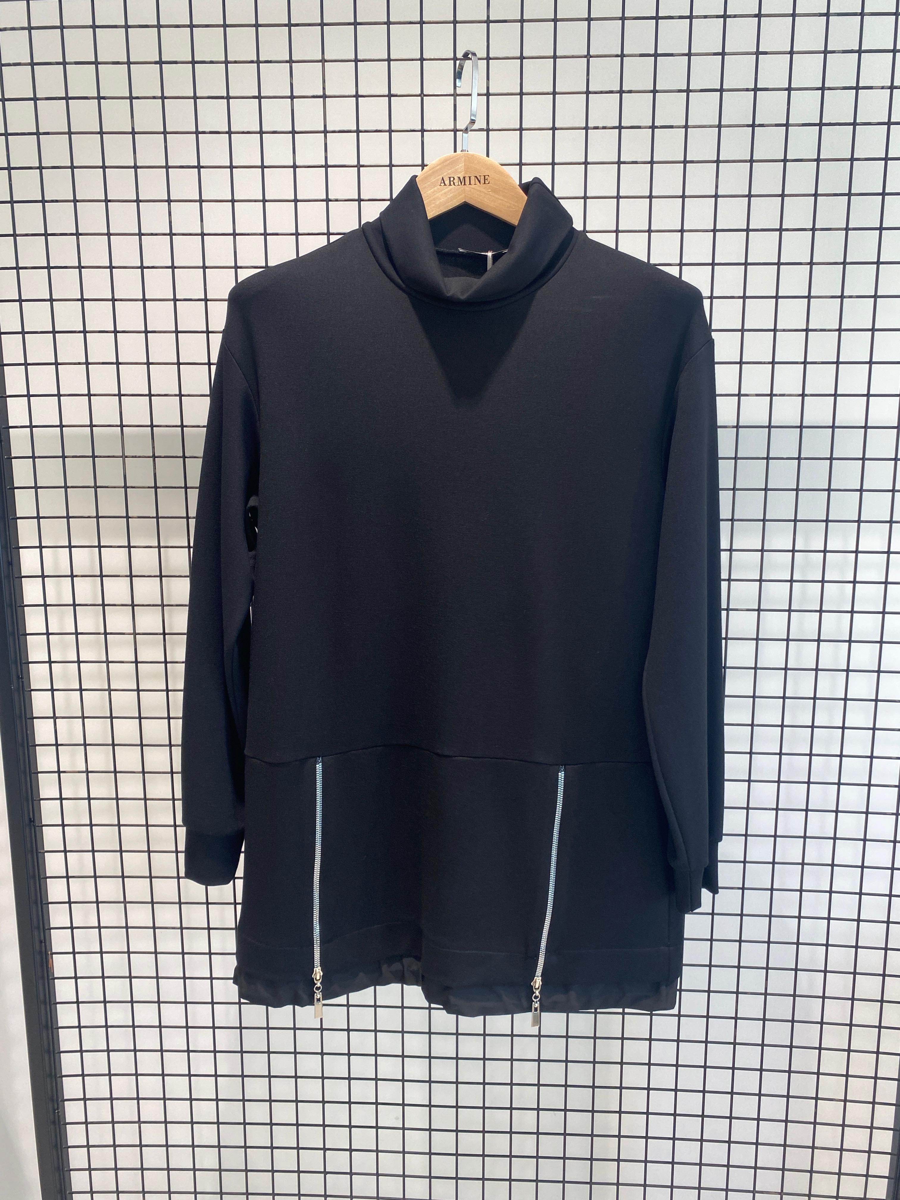 BELLİ Alttan Fermuar Detaylı Örme Kumaş Tunik Siyah 25K4007