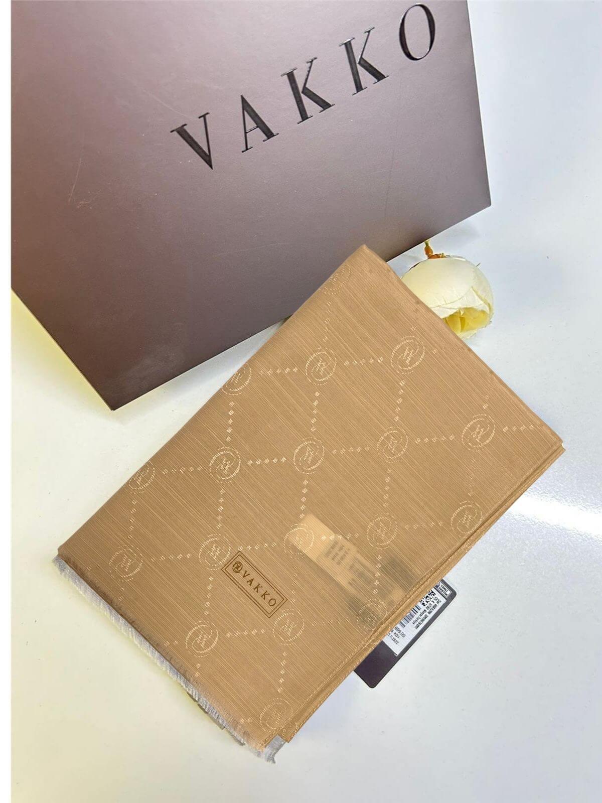 Vakko Pamuk İpek Şal Monogram Açık Karemel