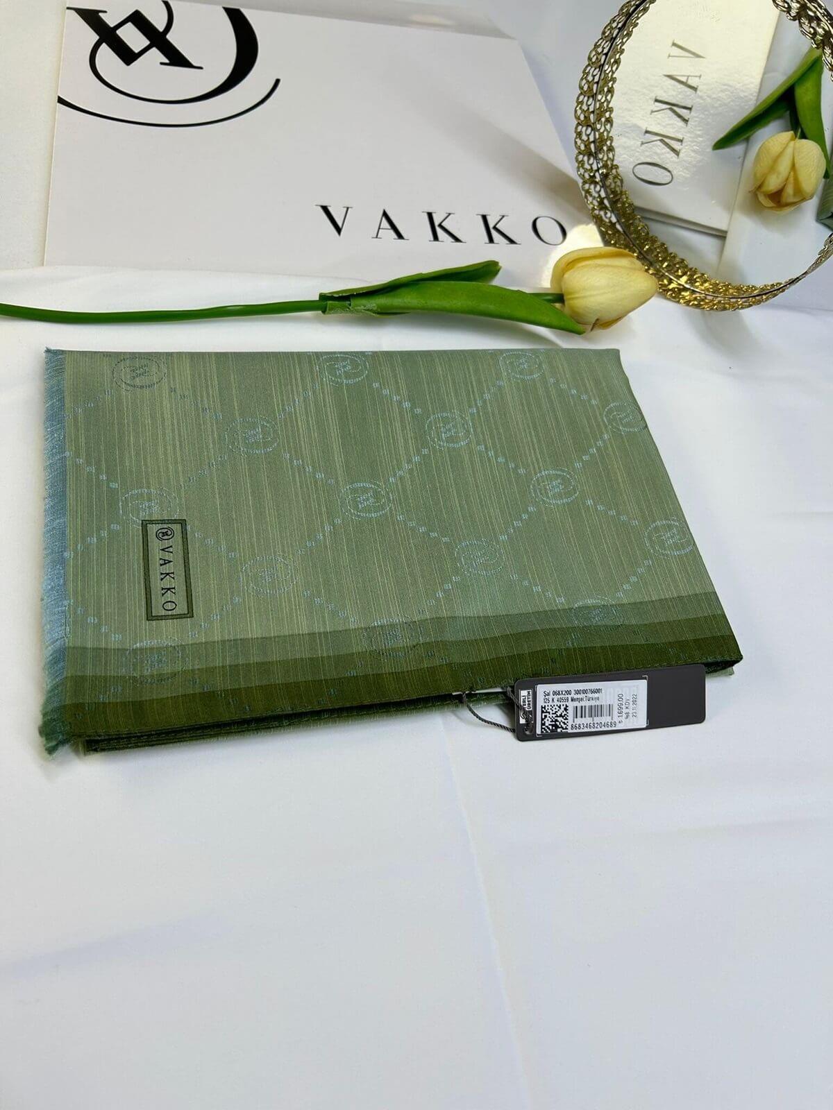 Vakko Hologram Yeni Sezon Şal Açık Yeşil
