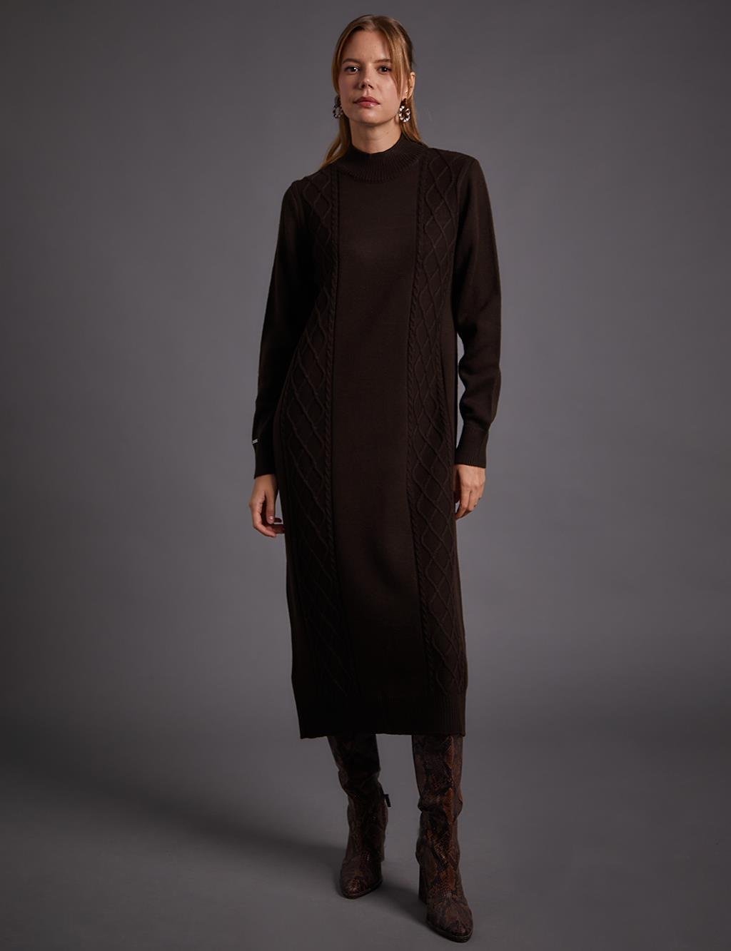 KA-A22-TRK20 Kayra Yarım Balıkçı Yaka Triko Elbise Kahve