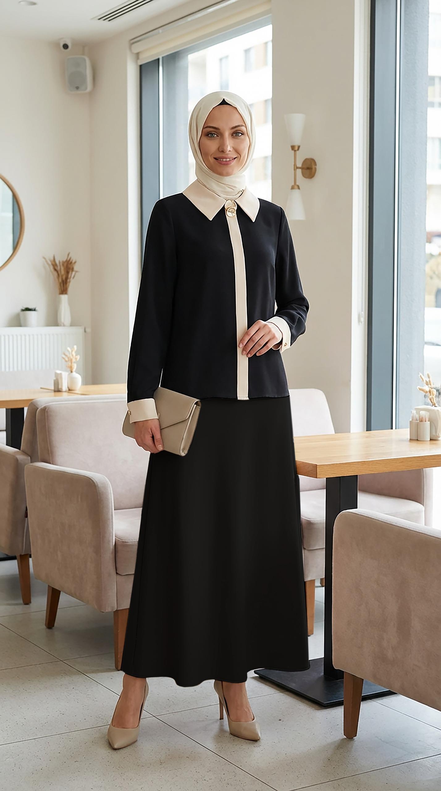 Nihle Broş ve Biye Detaylı Etekli Takım Siyah