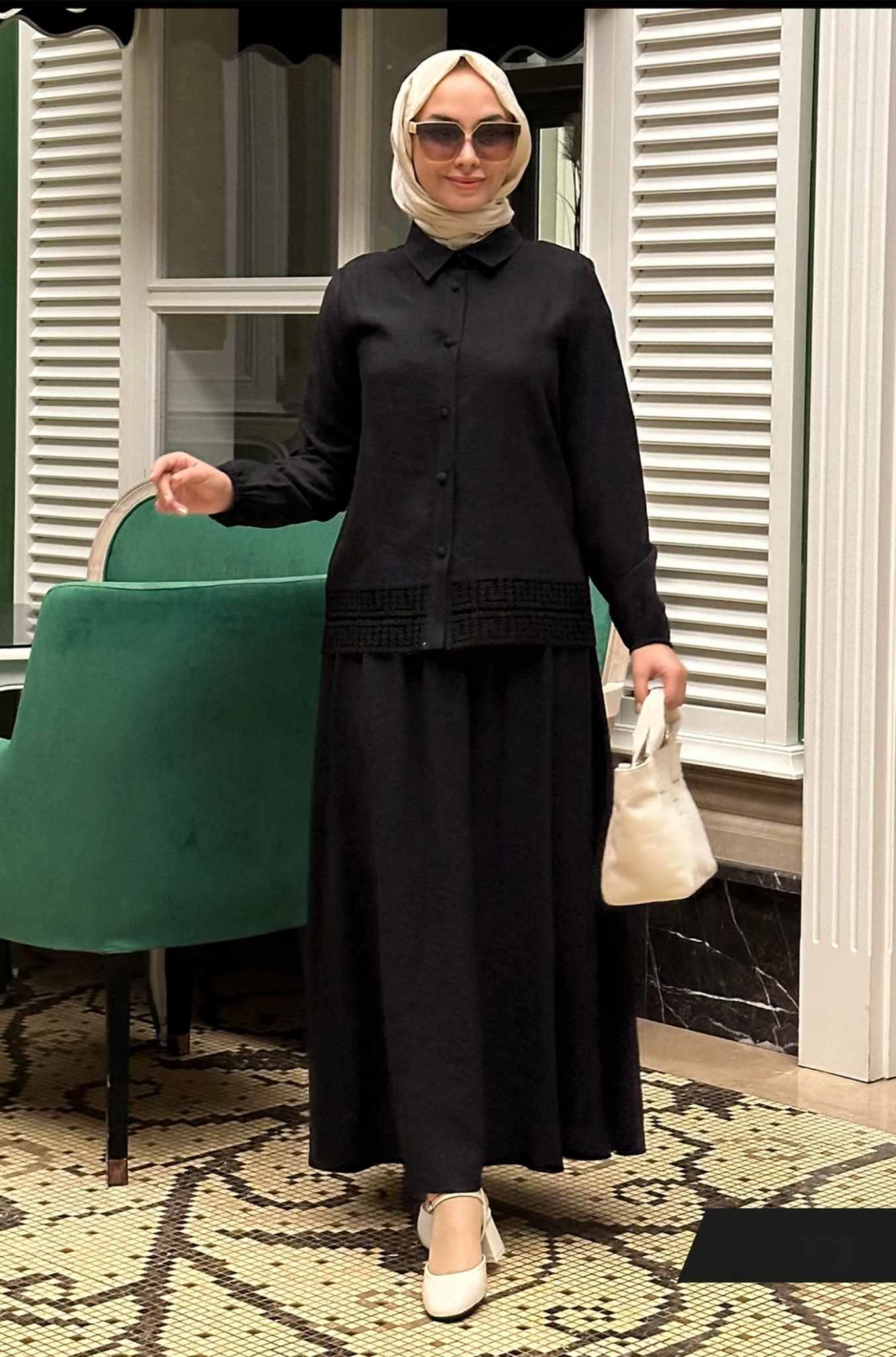 Nihle Üst Ceket Düğmeli Bayan Takım Siyah