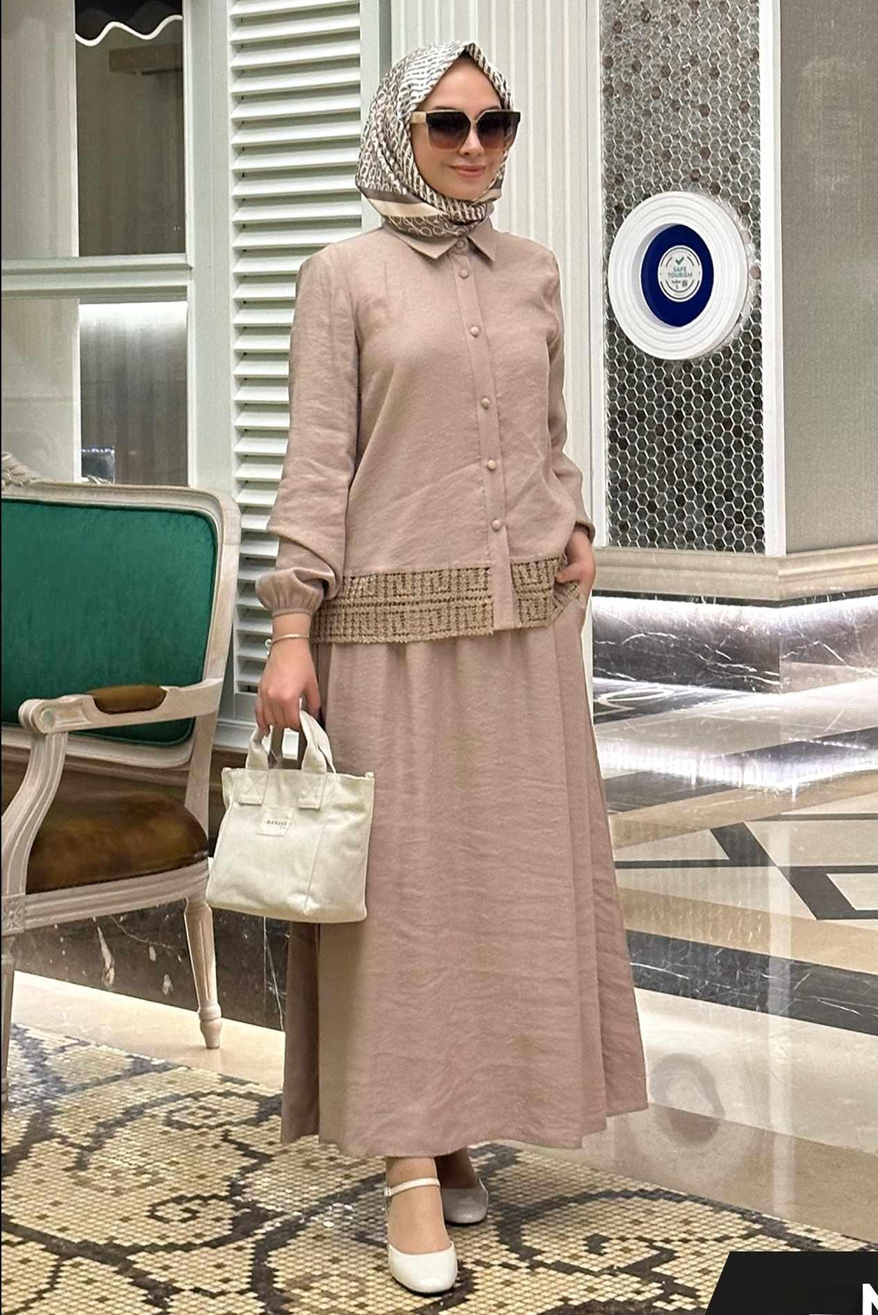 Nihle Üst Ceket Düğmeli Bayan Takım Vizon