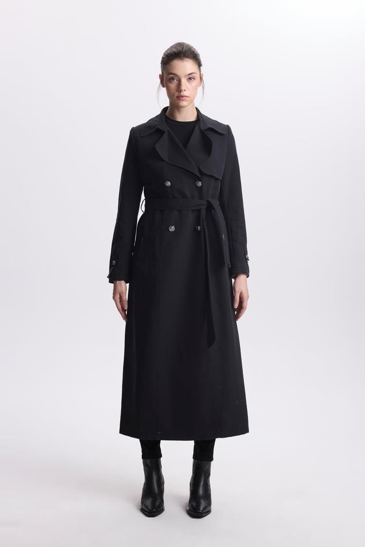 Zühre Zincir Detaylı Siyah Trençkot 13560