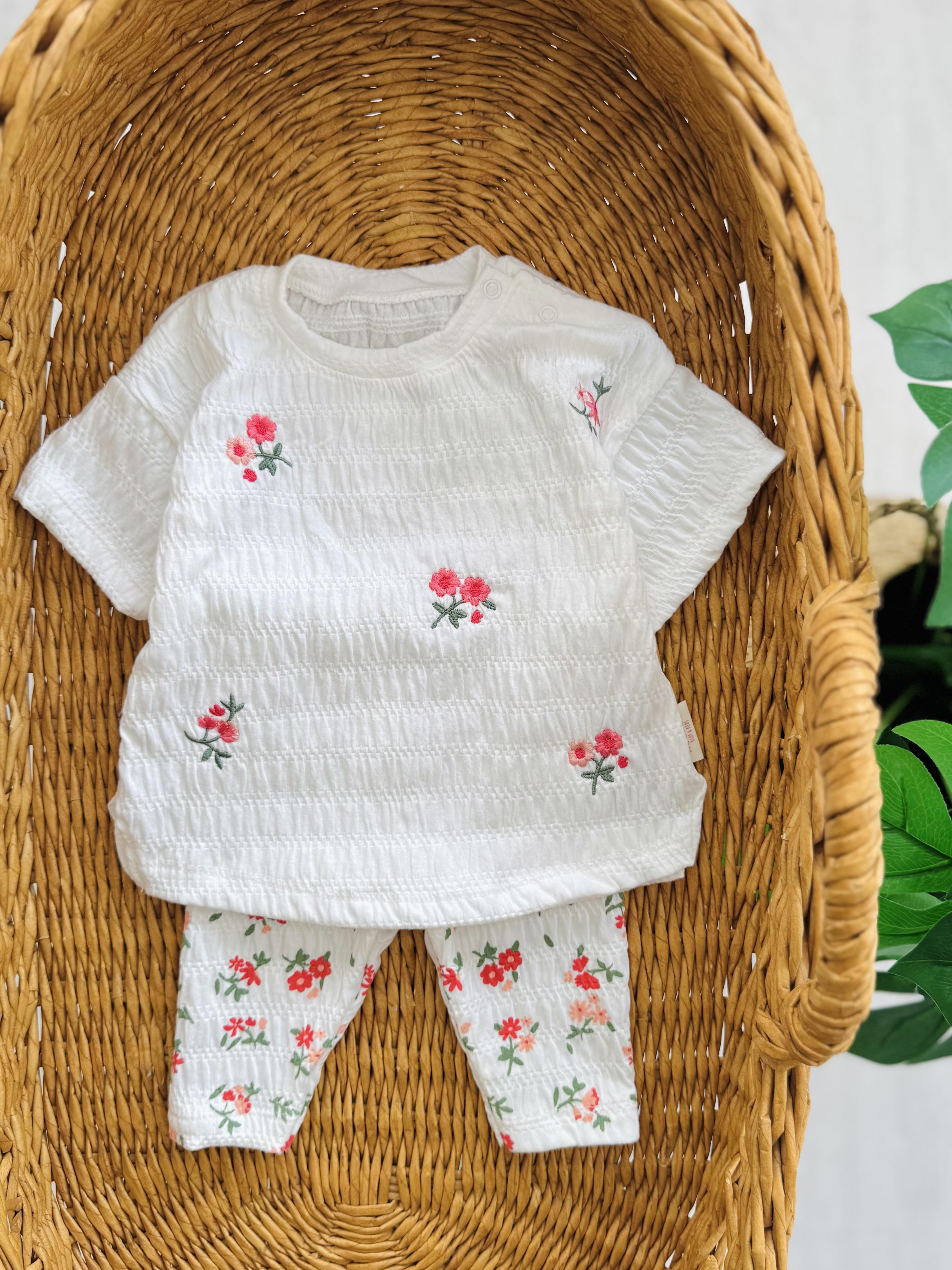 Bouquet Nakışlı Taytlı Takım