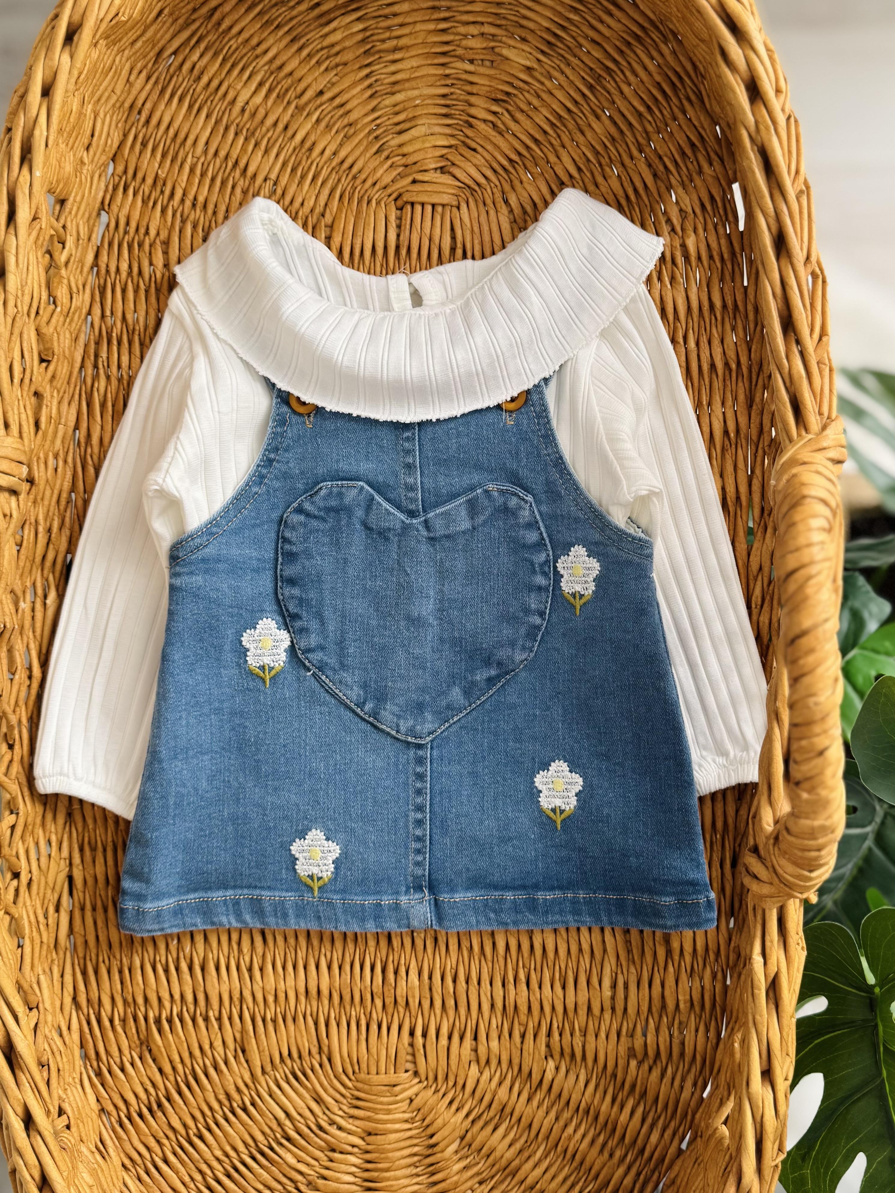 Papatya İşlemeli Yaka Detaylı Badili Denim Elbise