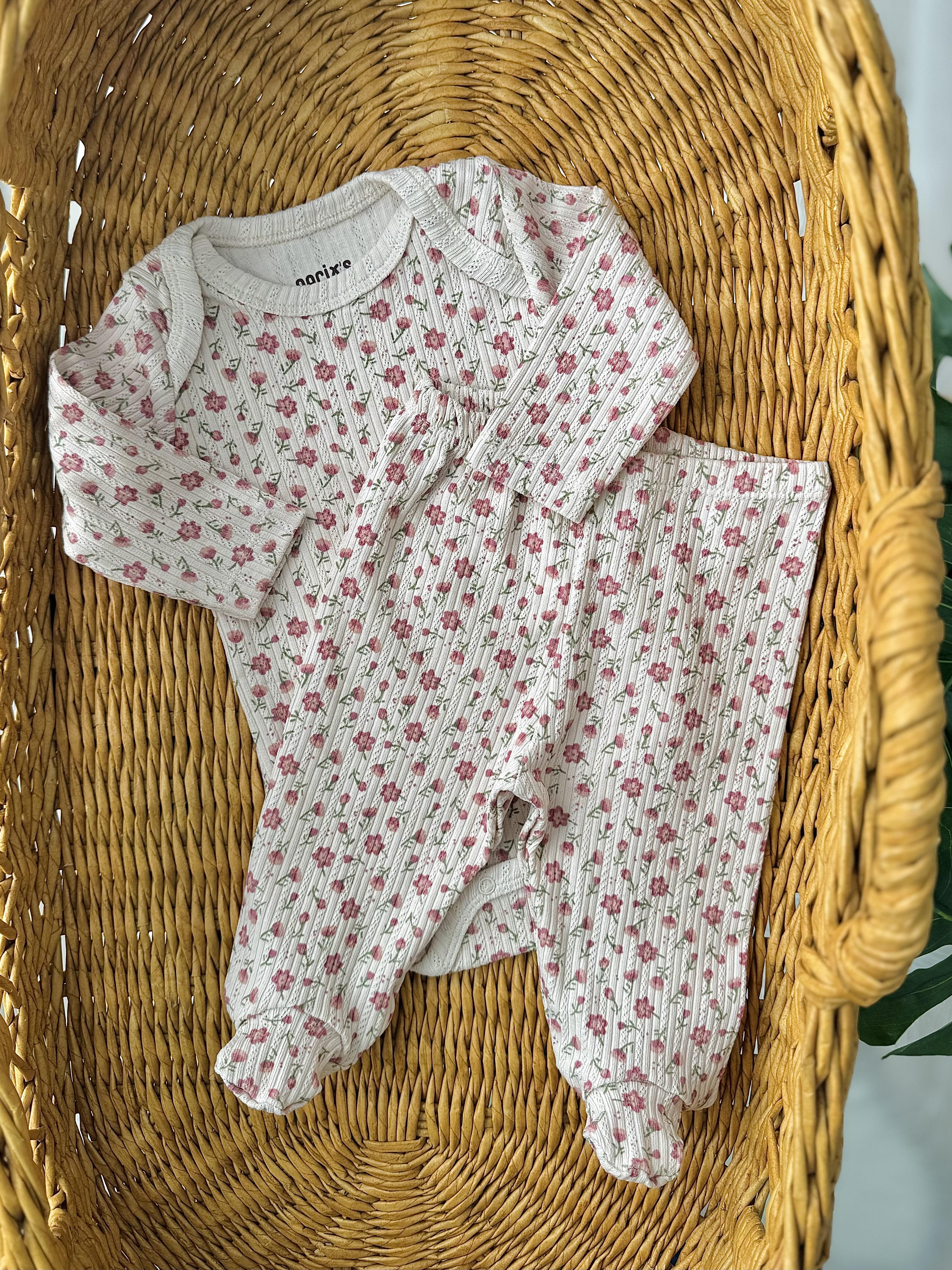Pembe Minik Çiçekli Badili Patikli Takım