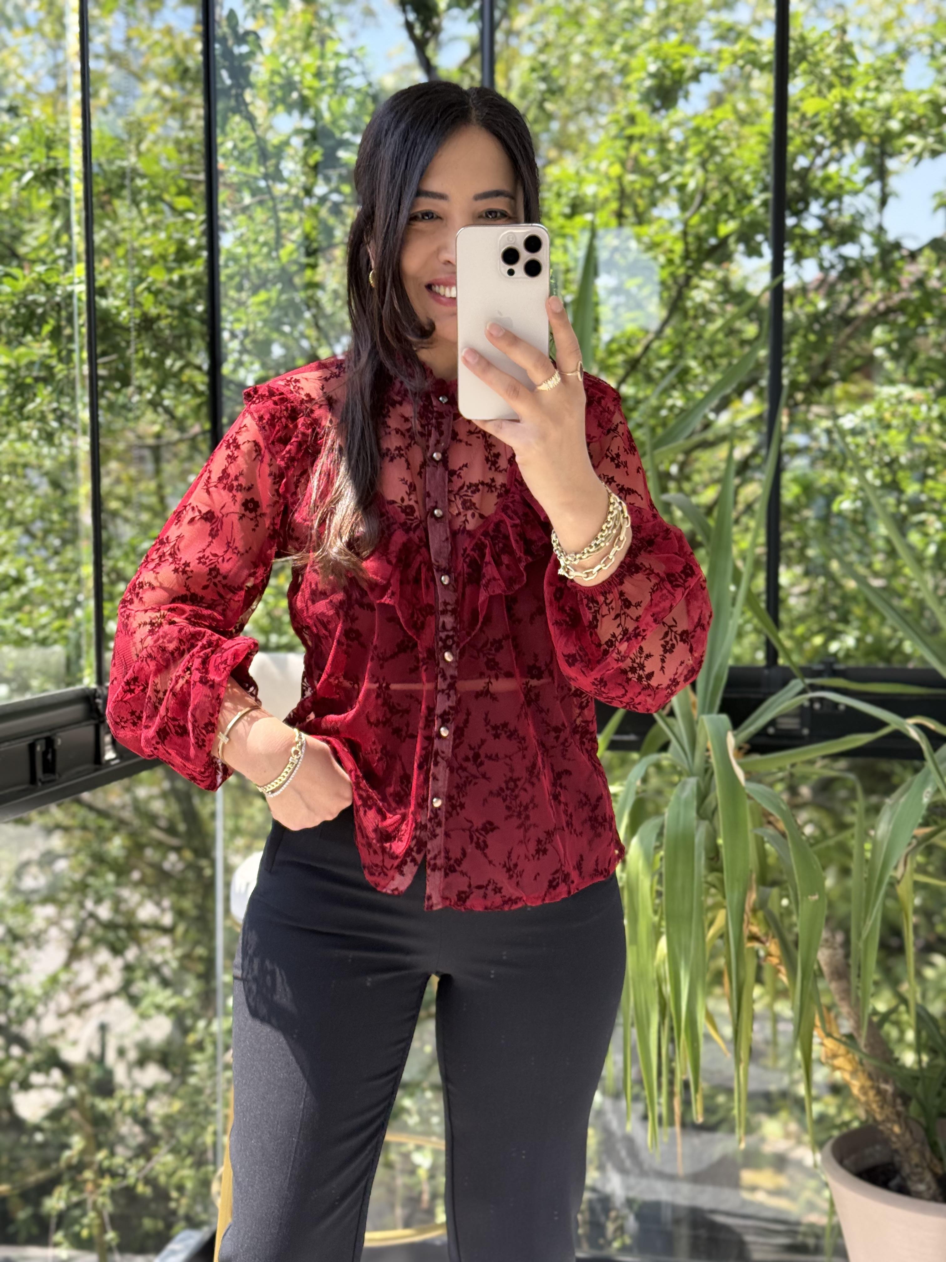 Kabartmalı Fırfırlı Tül Bluz Gömlek Bordo