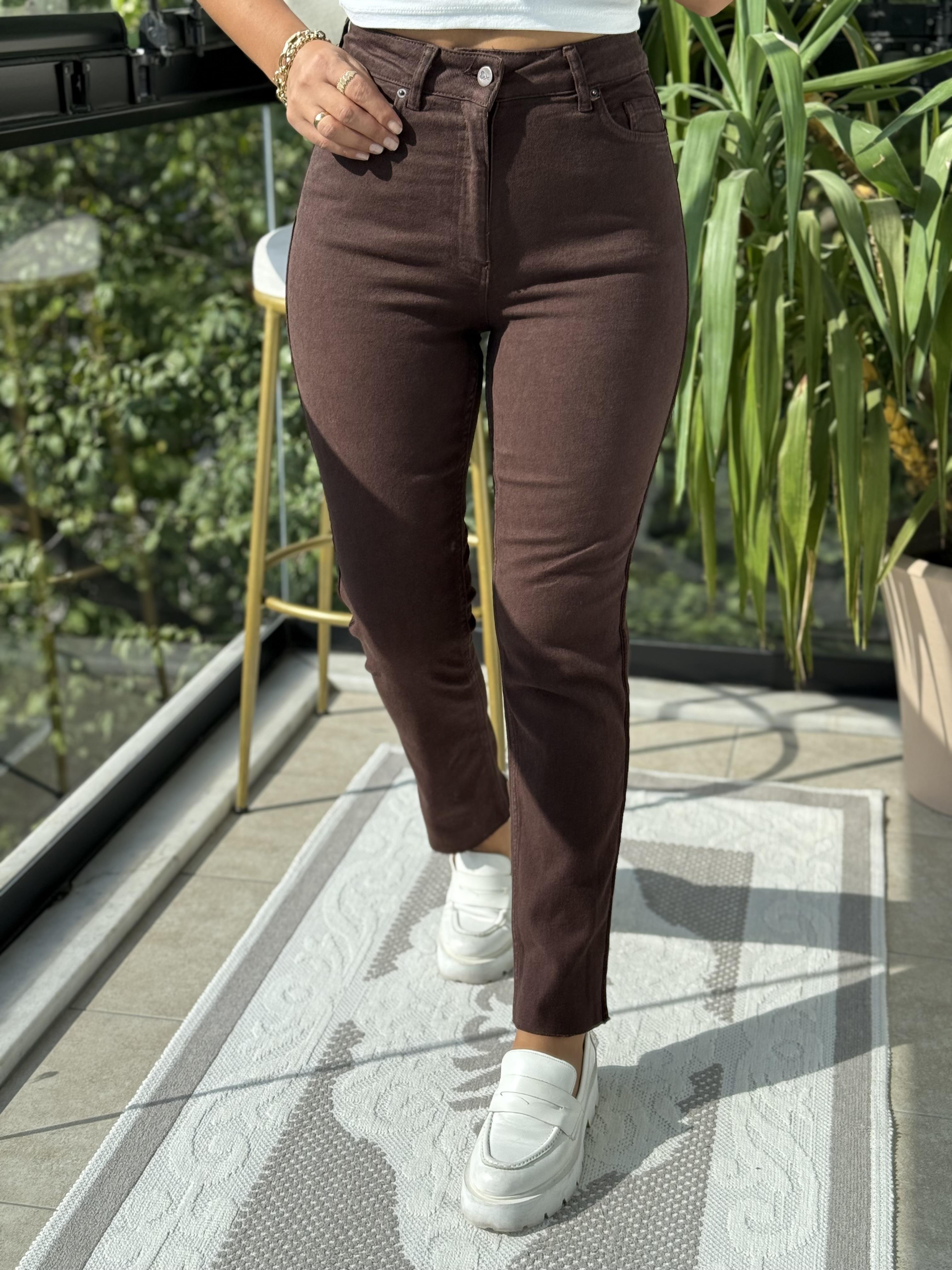 Şerit Detaylı Mom Fit Kot Pantolon Kahve