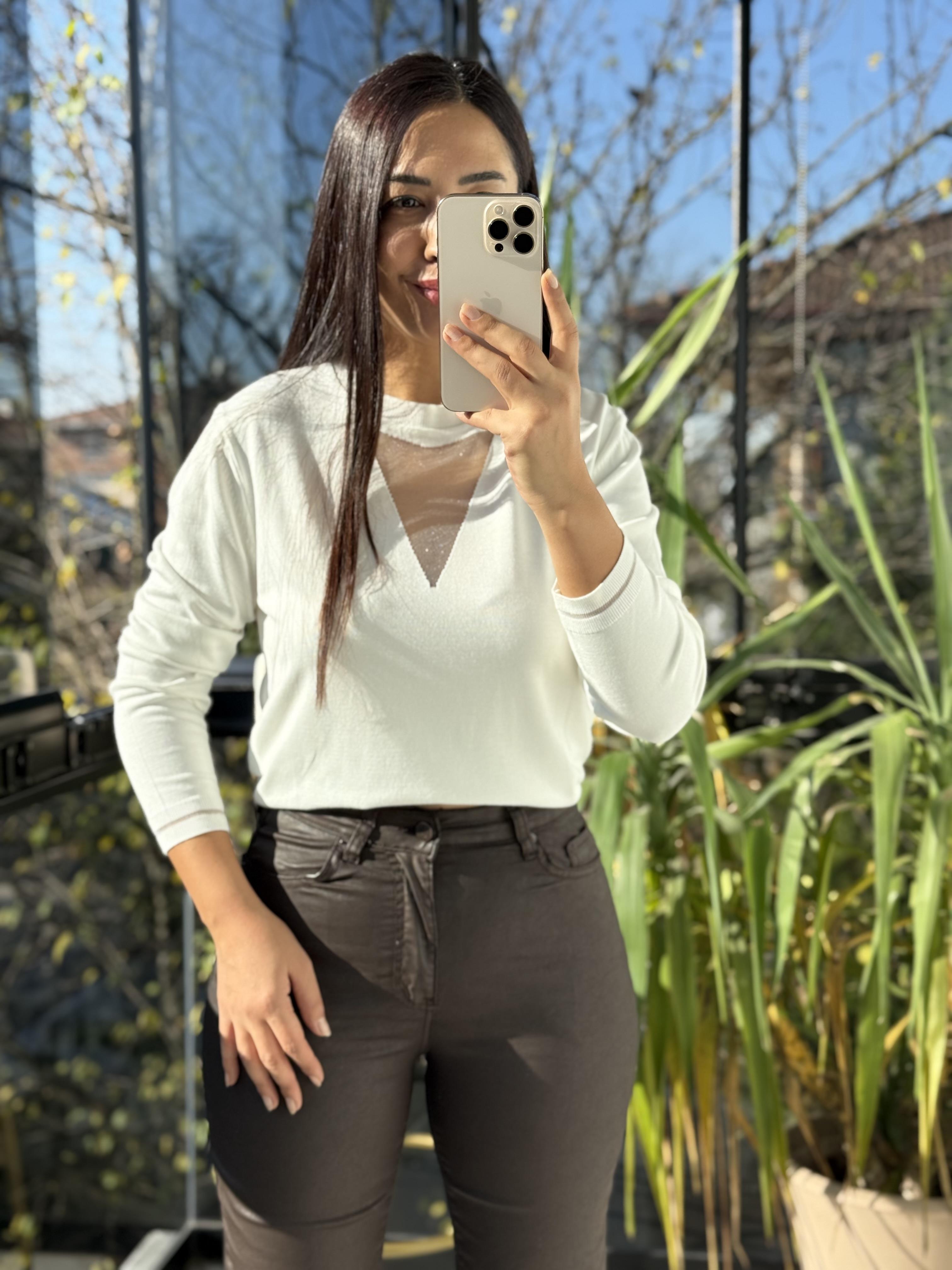 Tül Yaka Detaylı Merserize Triko Ekru