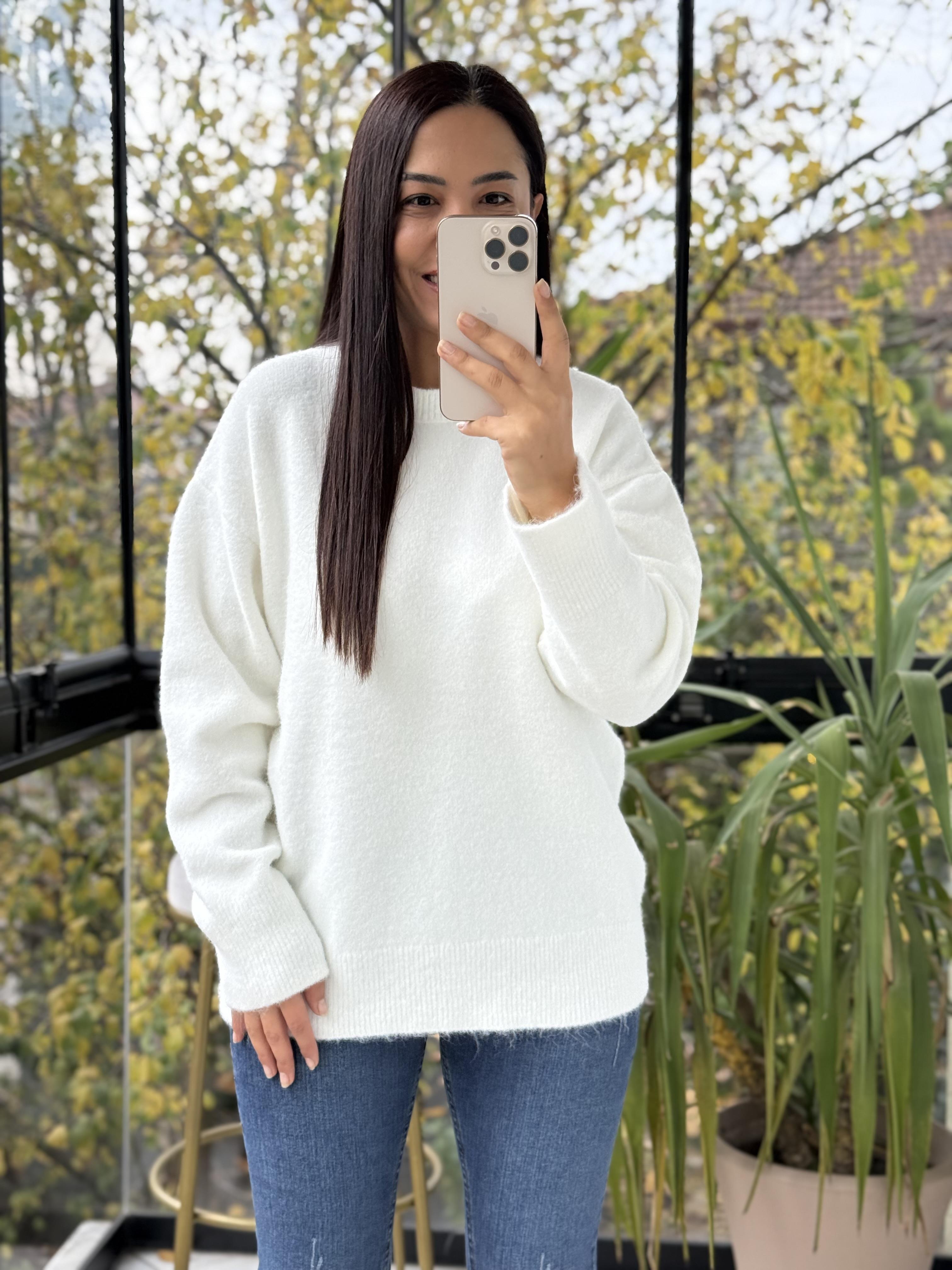 Yumoş Basic Kazak Beyaz