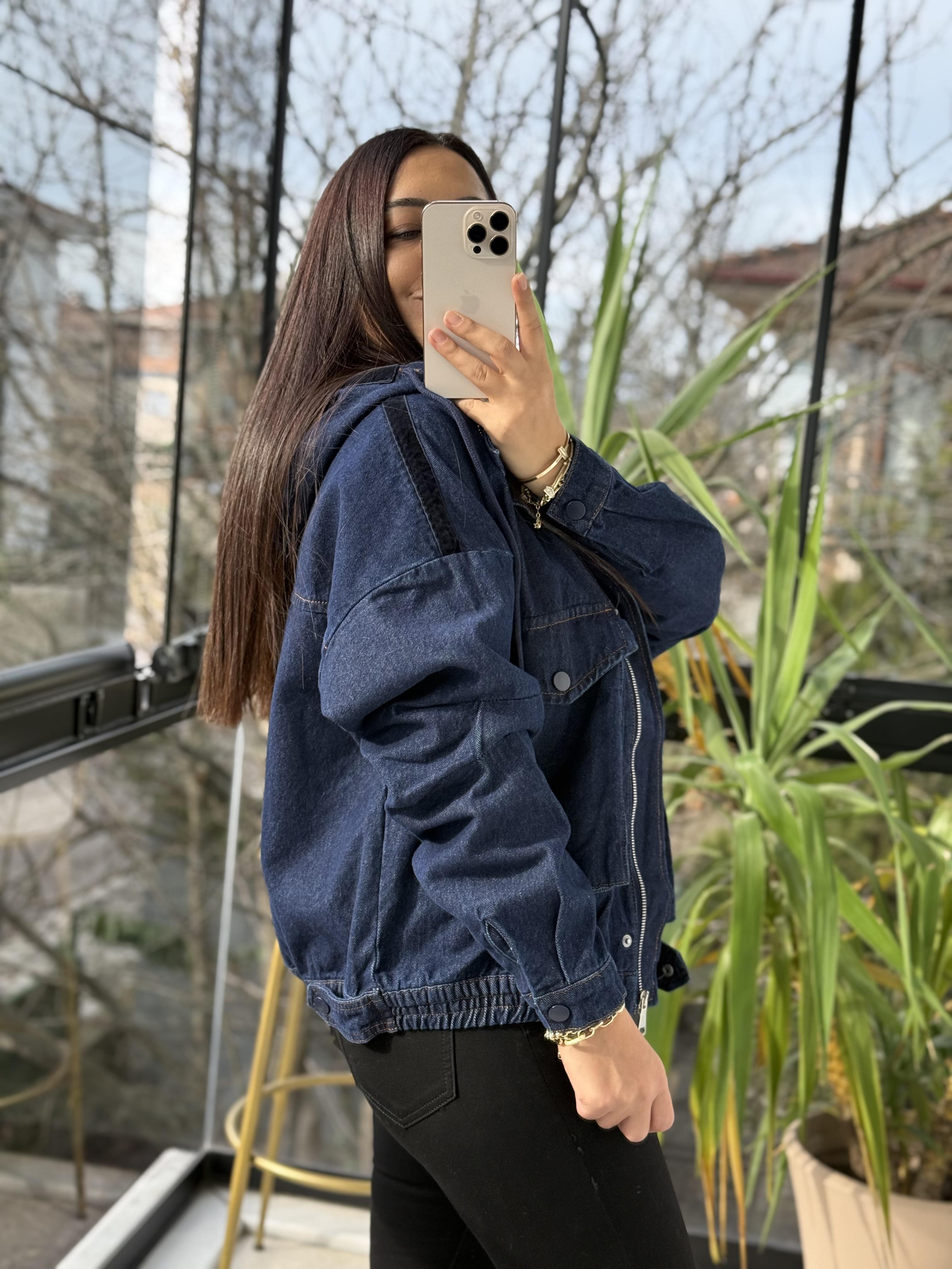 Kapüşonlu Kot Ceket Lacivert