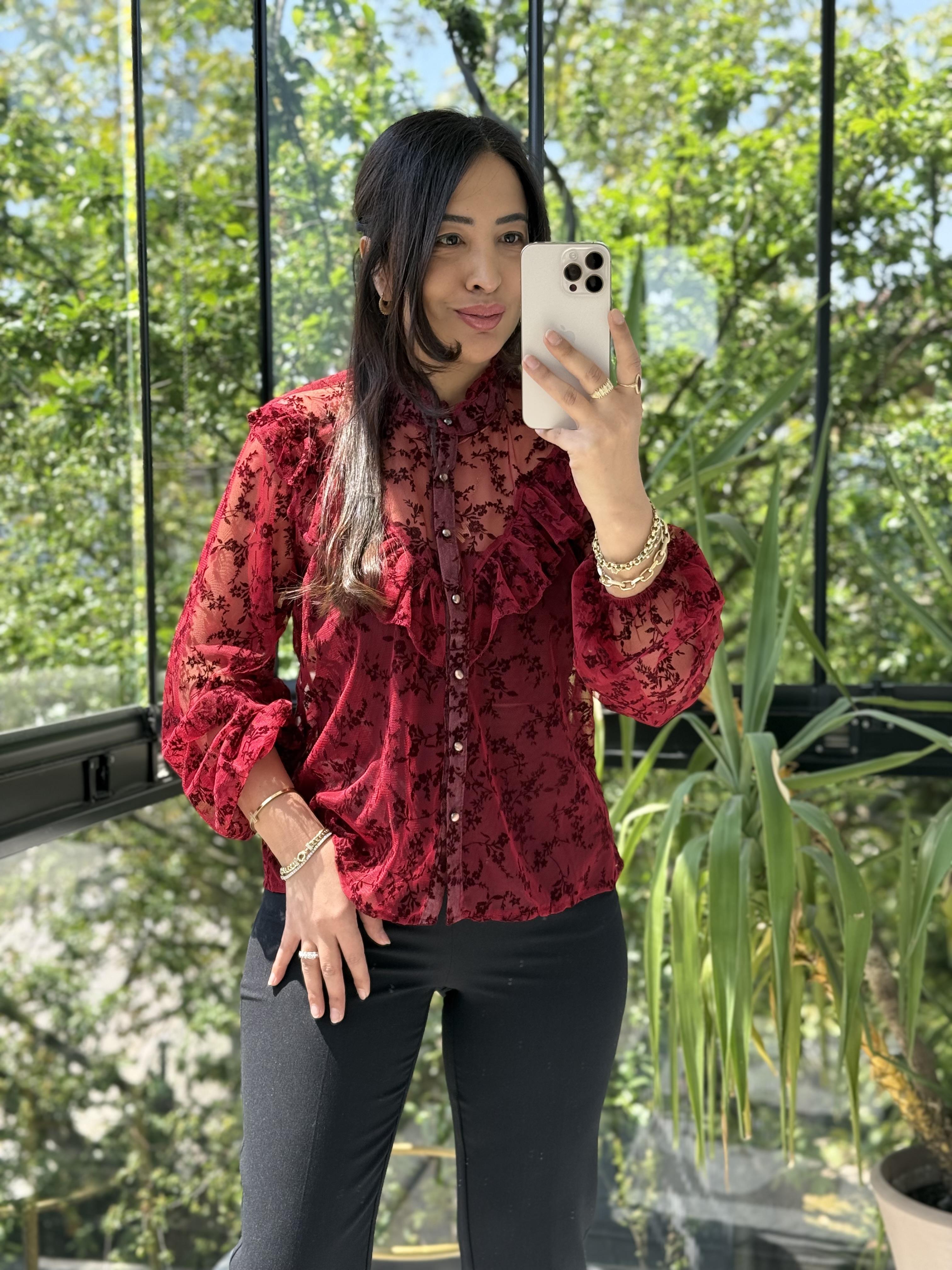 Kabartmalı Fırfırlı Tül Bluz Gömlek Bordo
