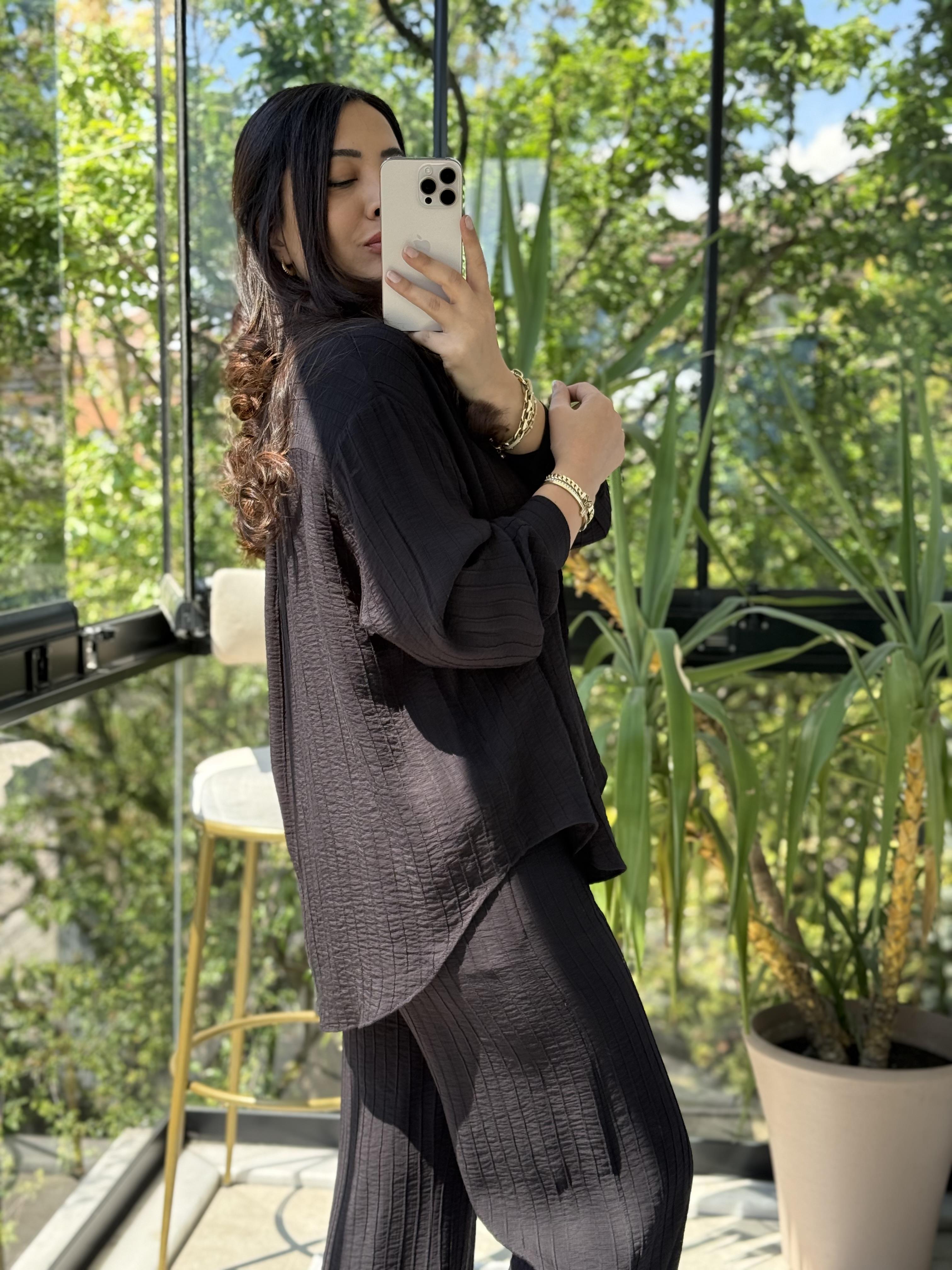 Dikiş Detaylı Pamuklu Gömlek Siyah