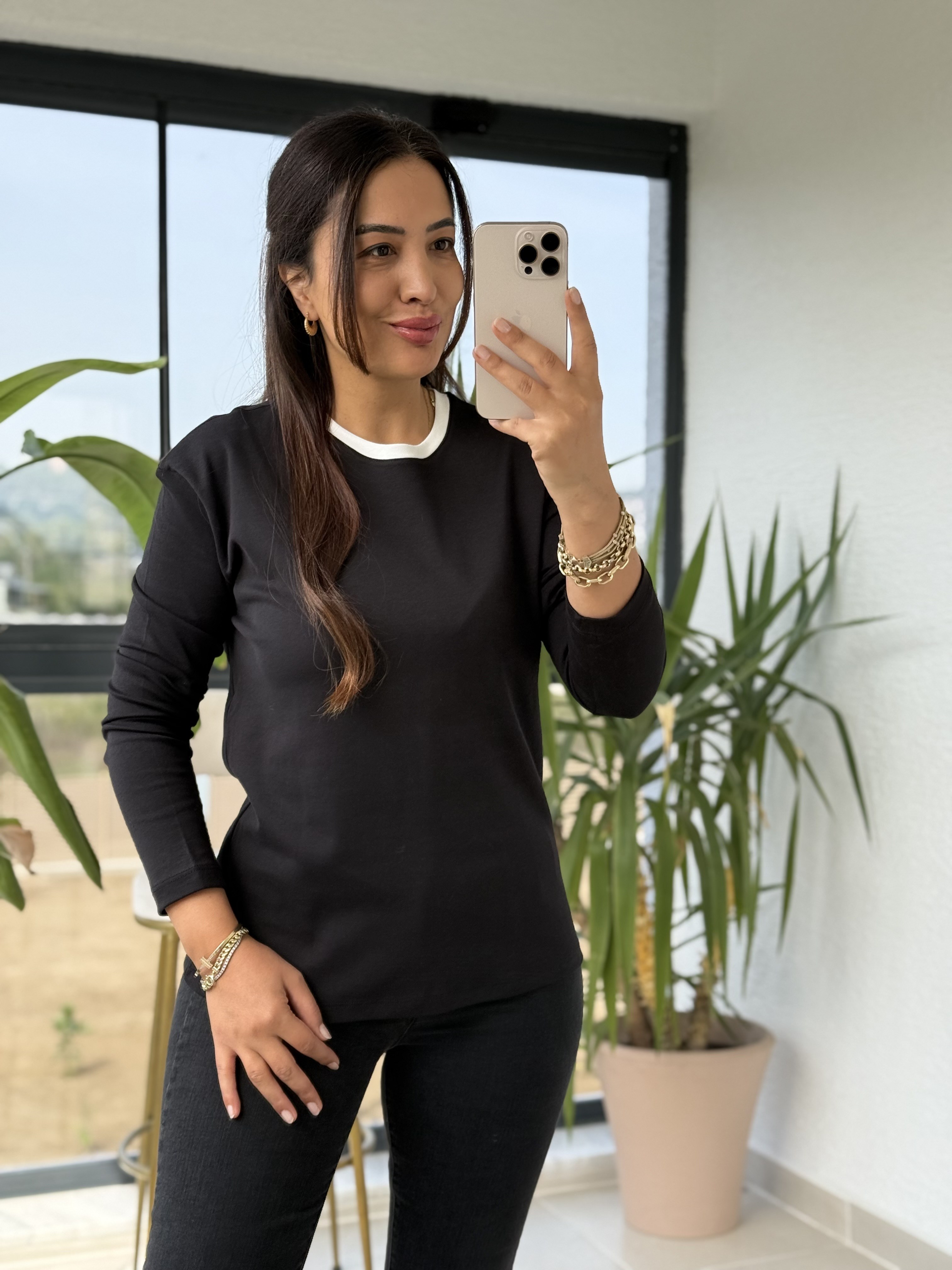 Yakası Biyeli Sweat Bluz Siyah