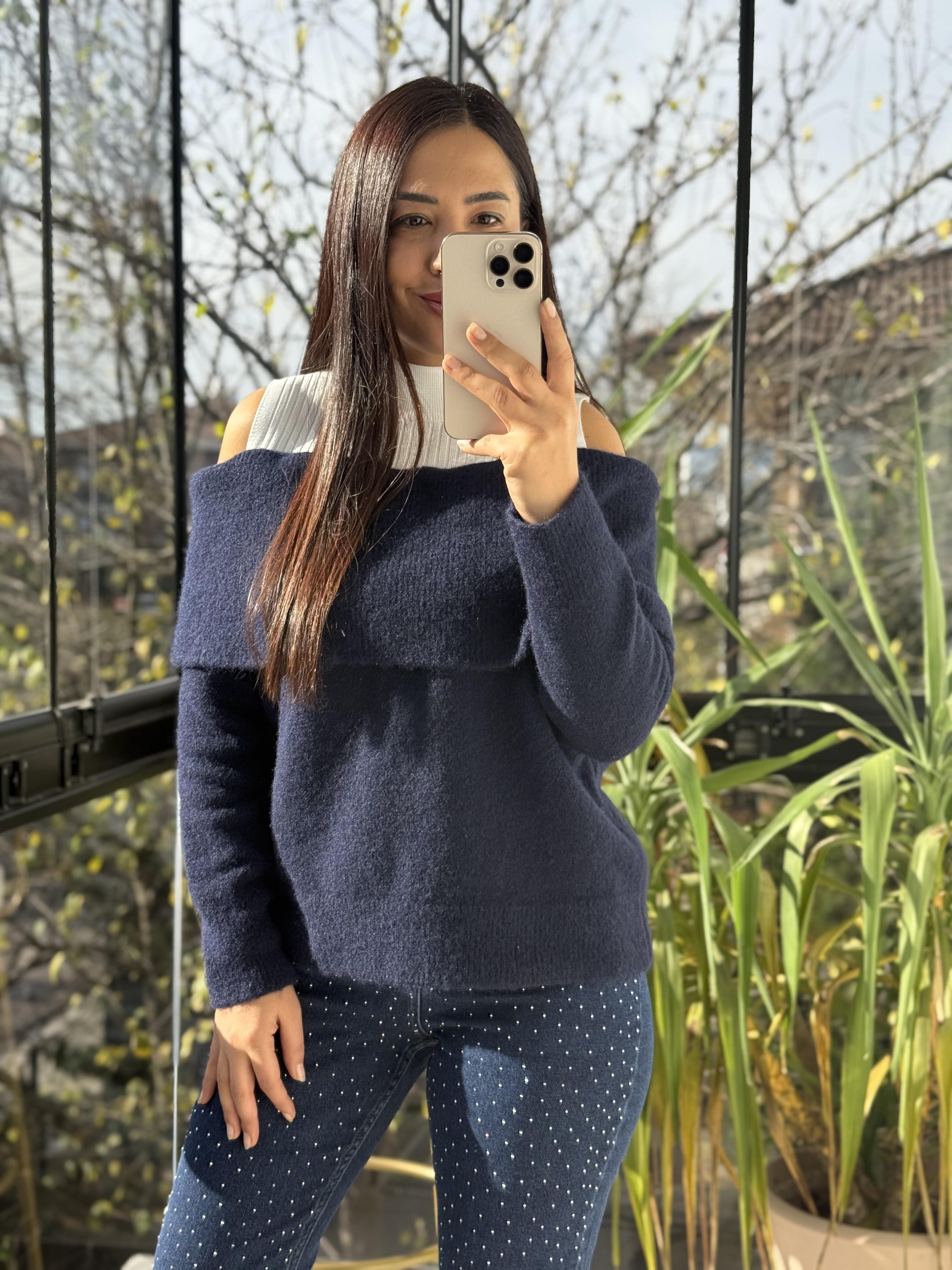 Madonna Yaka Triko Kazak Lacivert