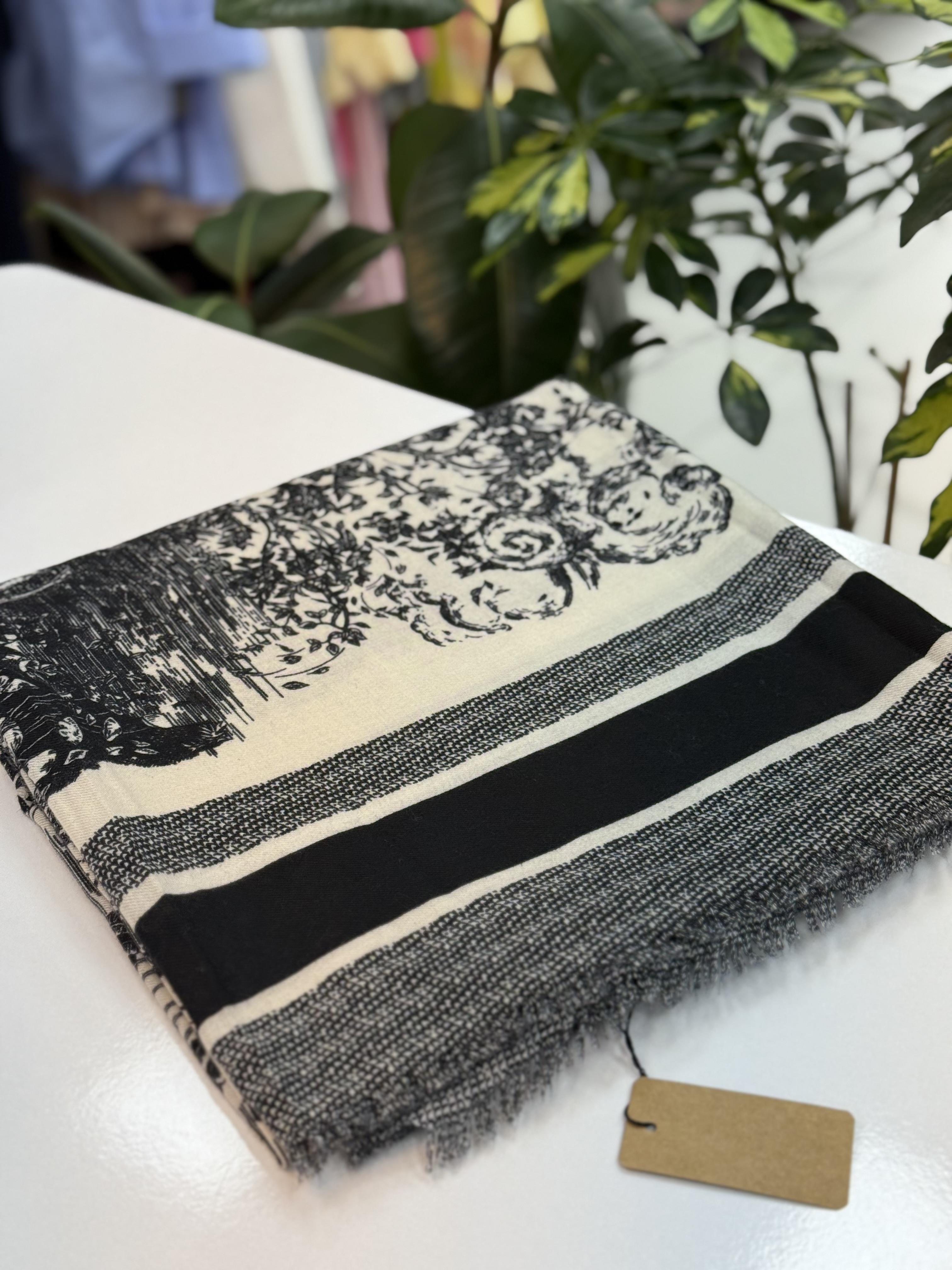 İthal Kaşmir Şal D*or Siyah