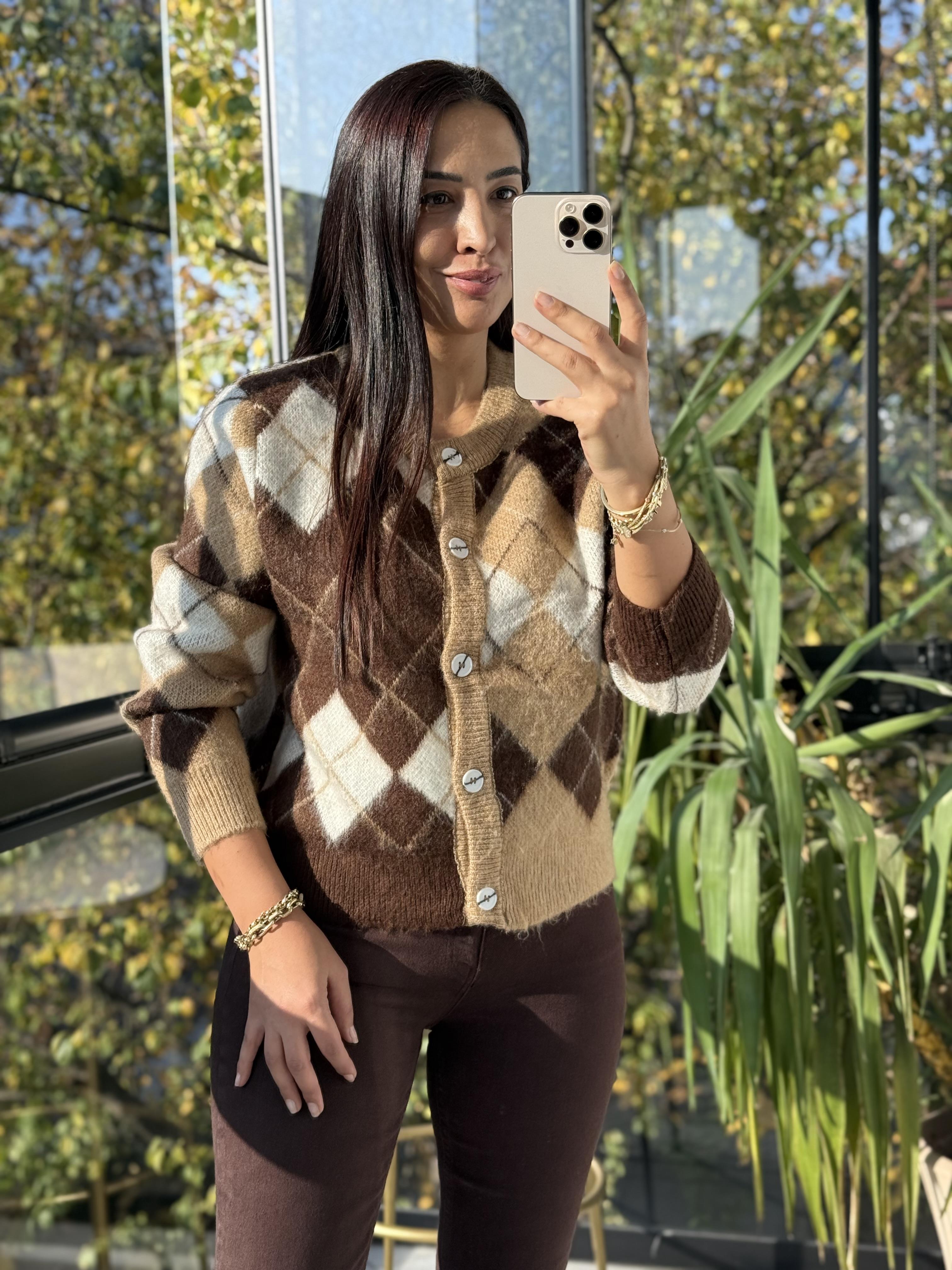 Kısa Baklava Desenli Hırka Kahve