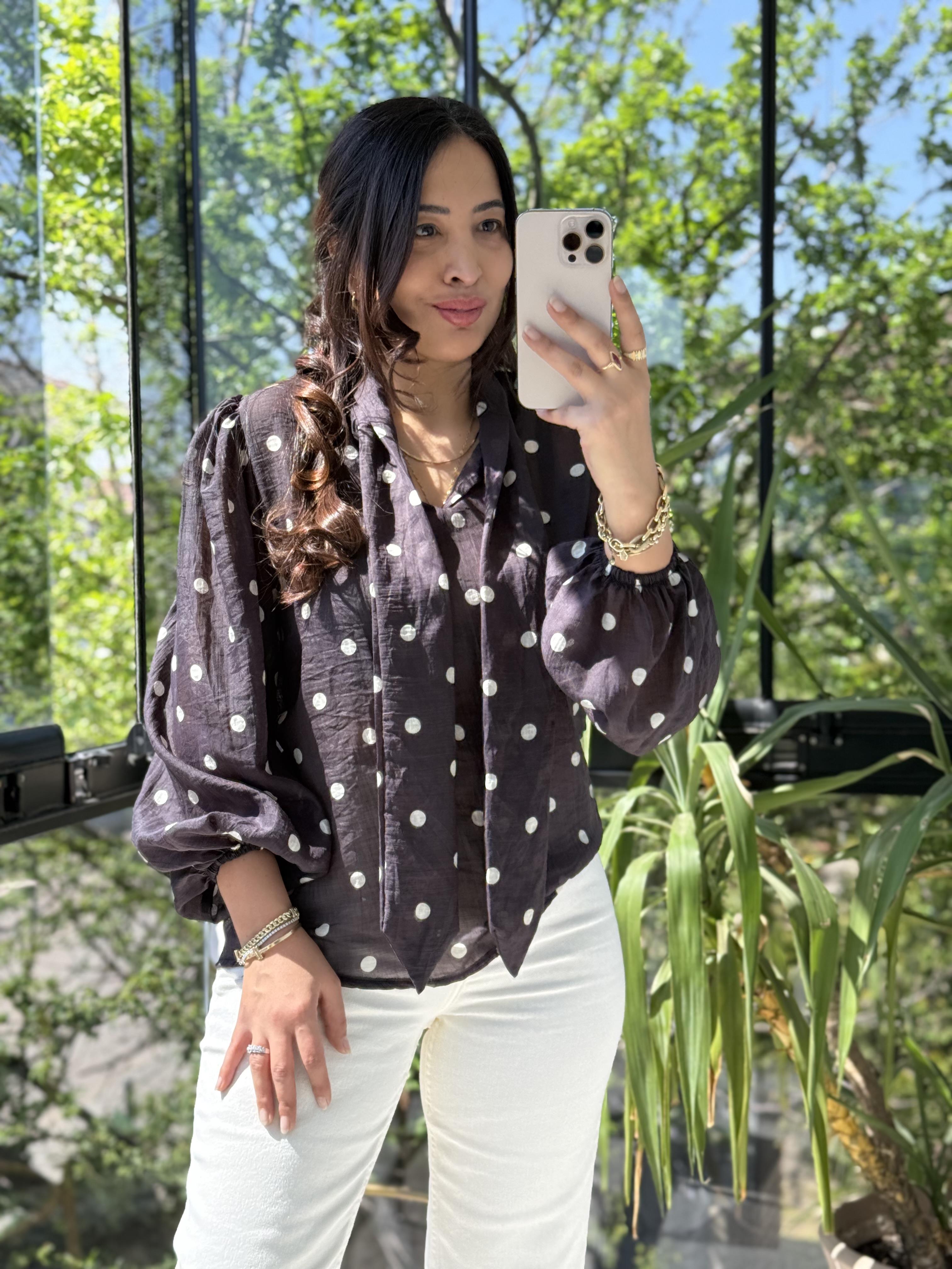 Puantiyeli Bağlamalı Bluz Kahve