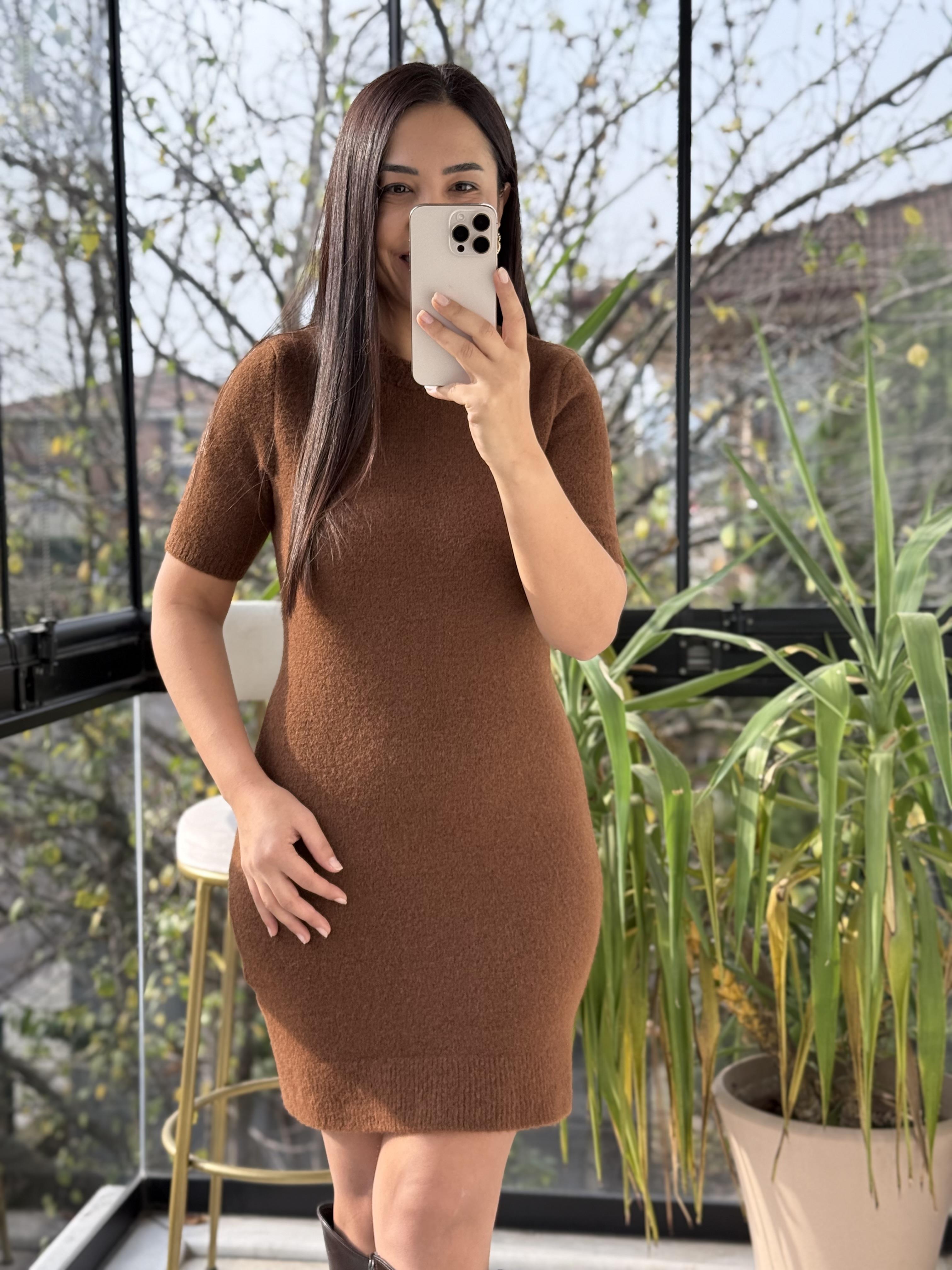 Yumoş Kısa Kol Elbise Kahve