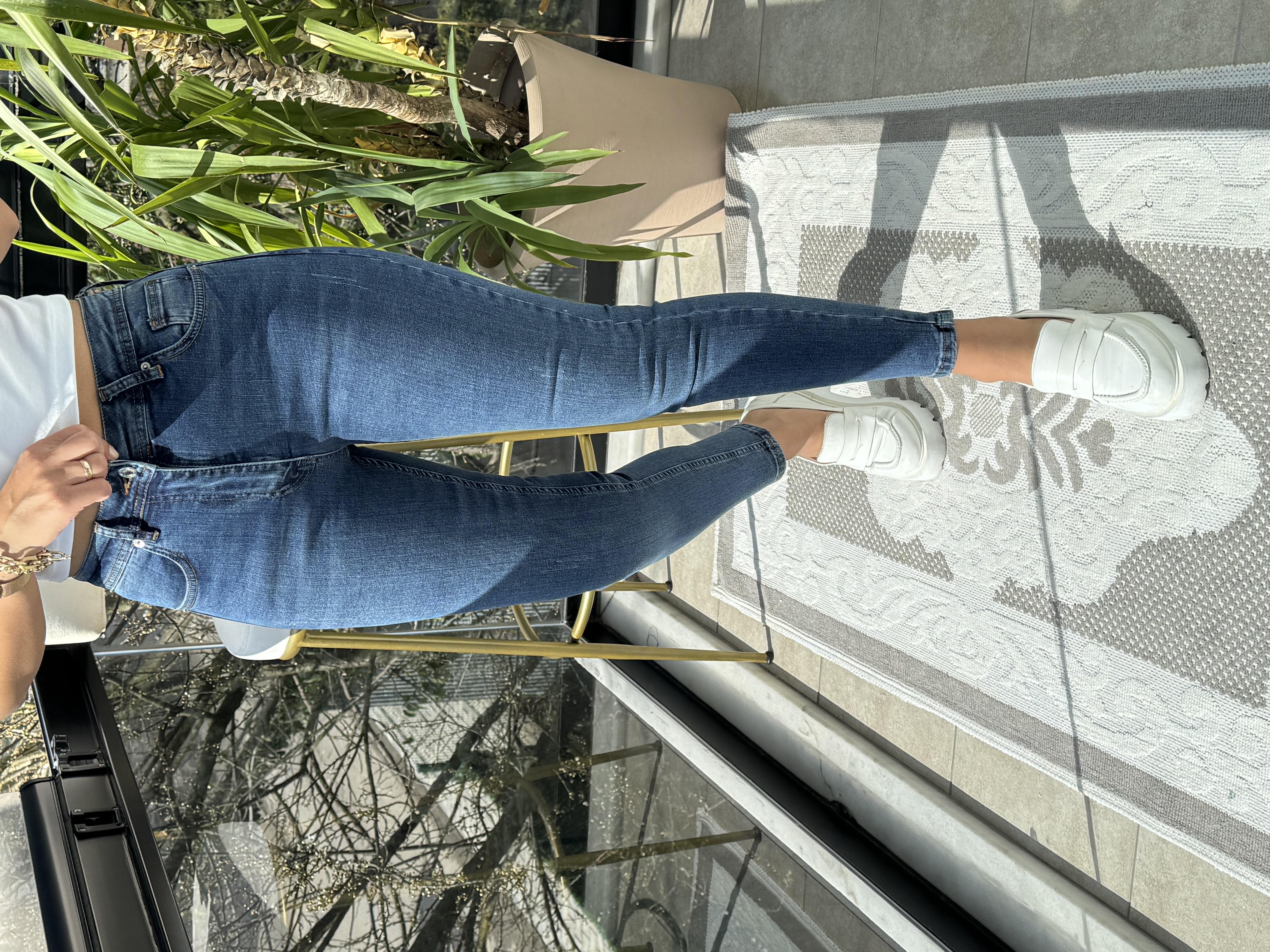 Toparlayıcı Skinny Jean Mavi Tırnaklı