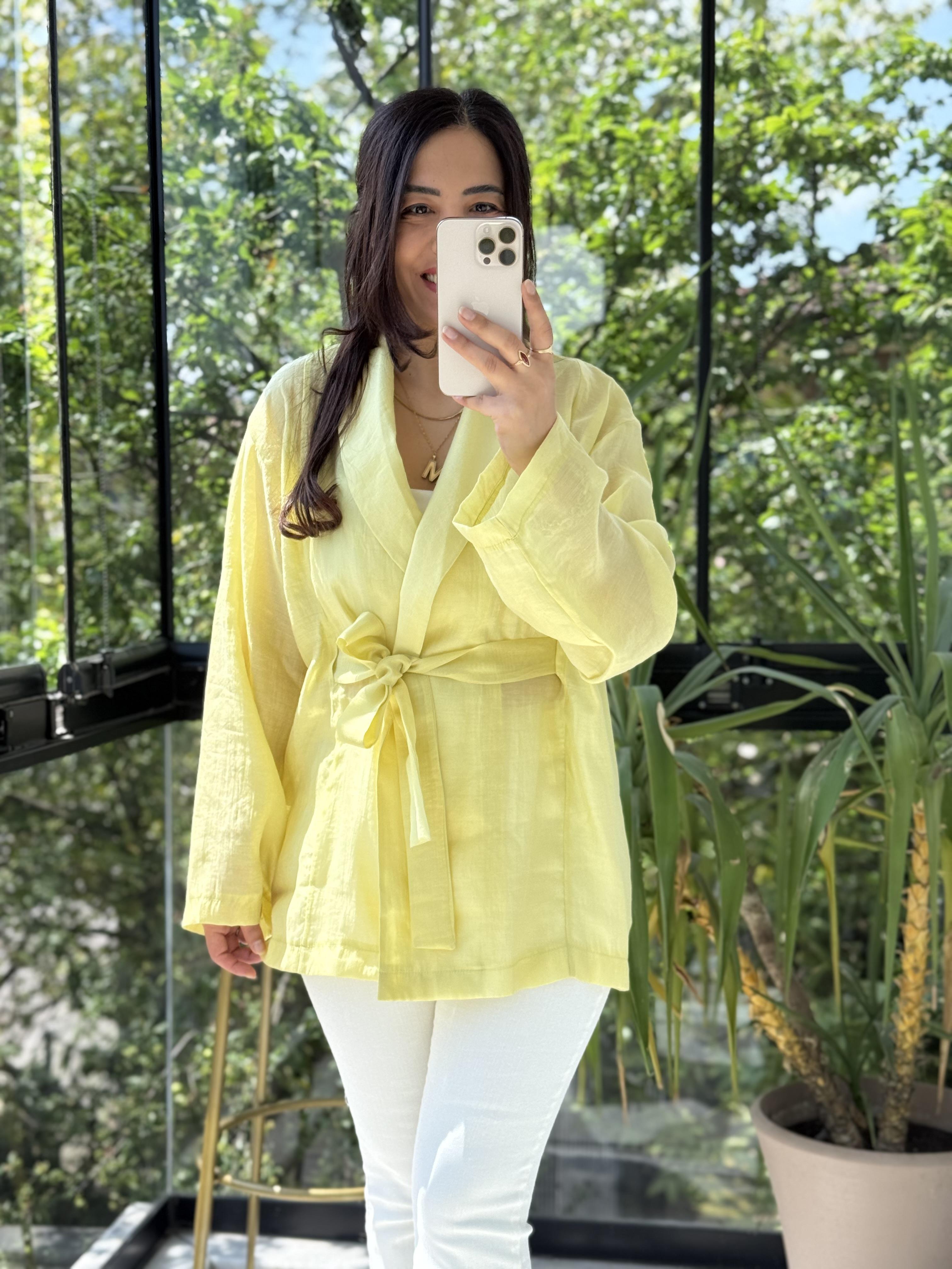 Kruvaze Yaka Bağlamalı Kimono Sarı