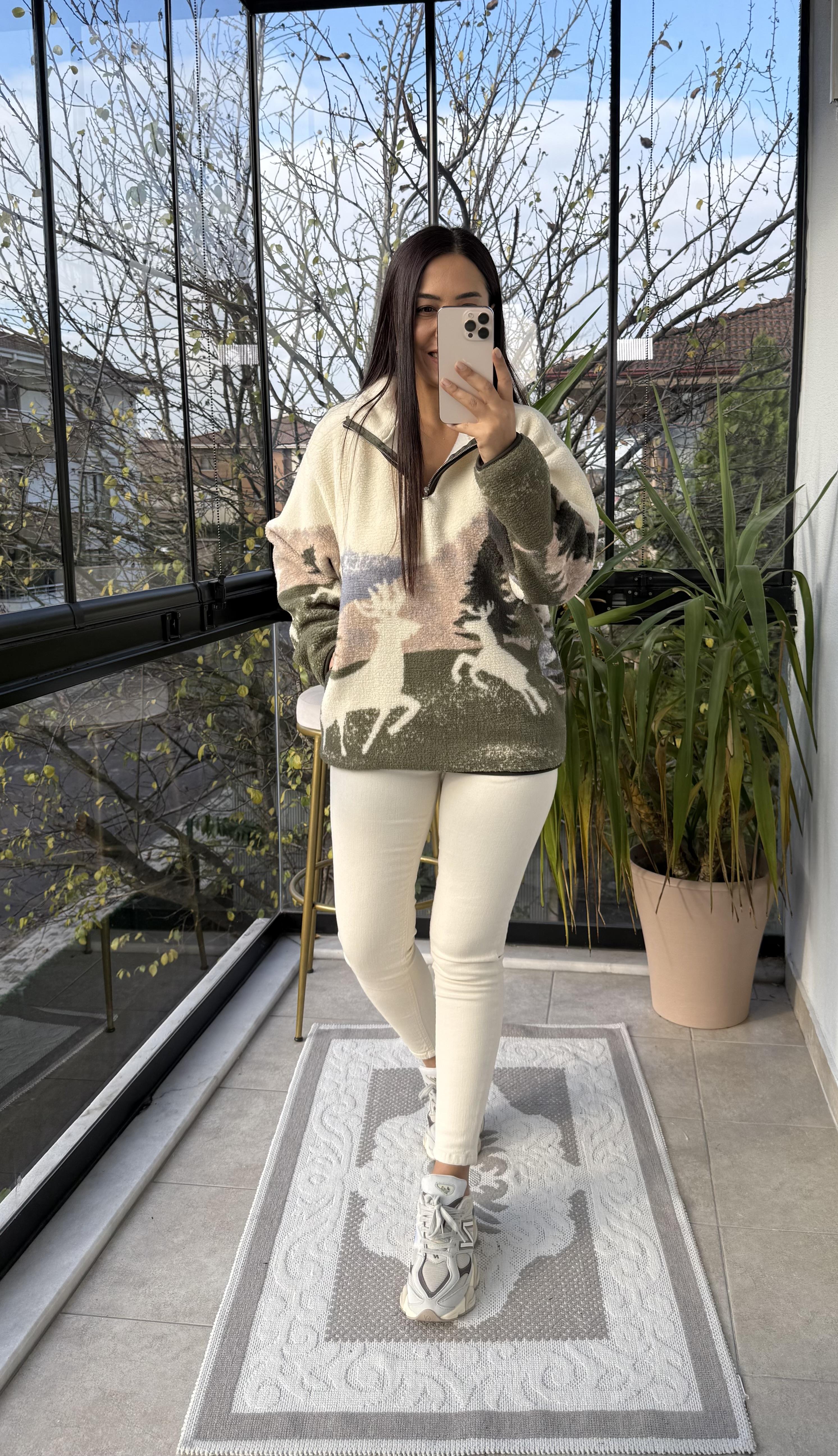 Desenli Yarım Fermuarlı Polar Sweat Yeşil