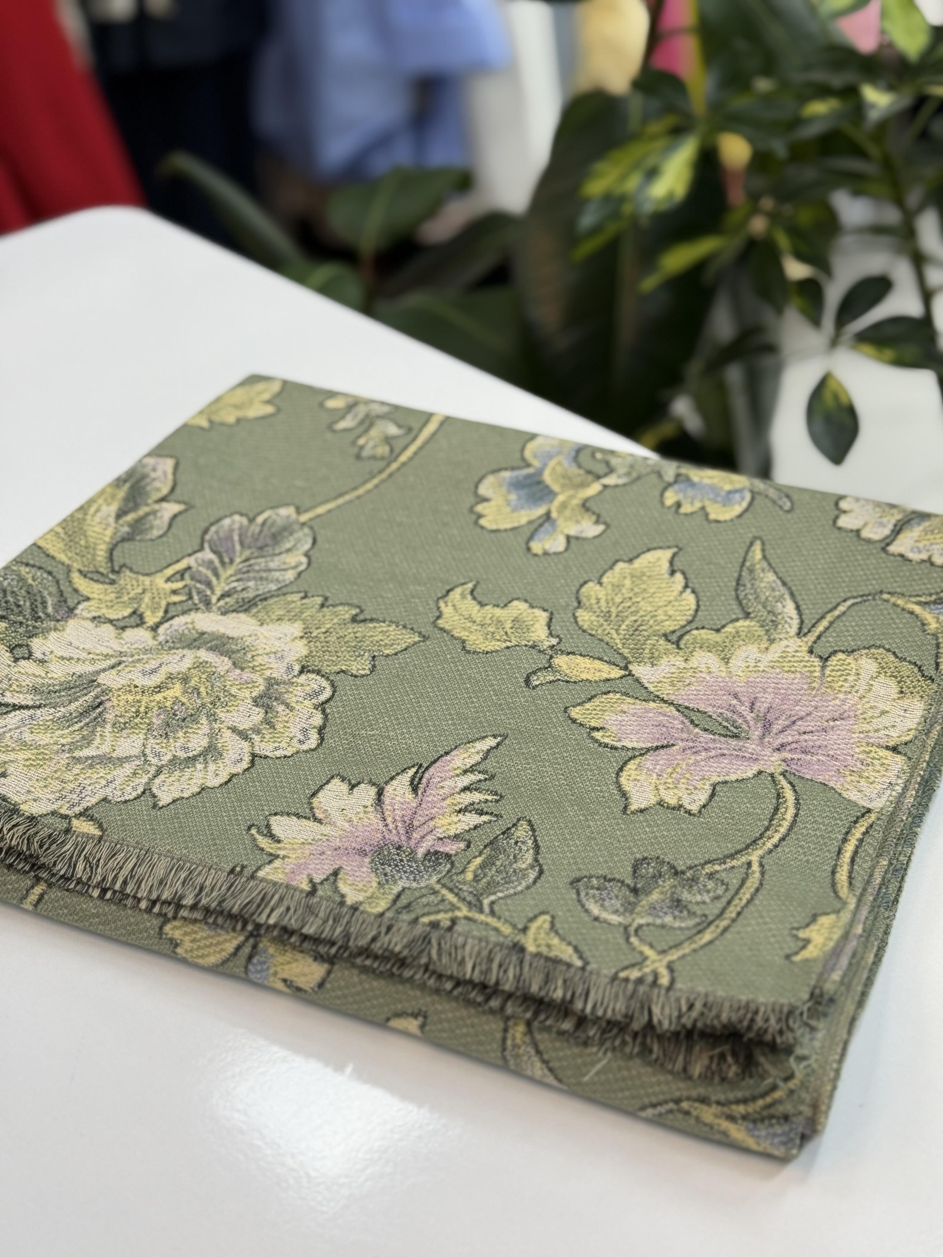 İthal Desenli  Kaşmir Şal Yeşil