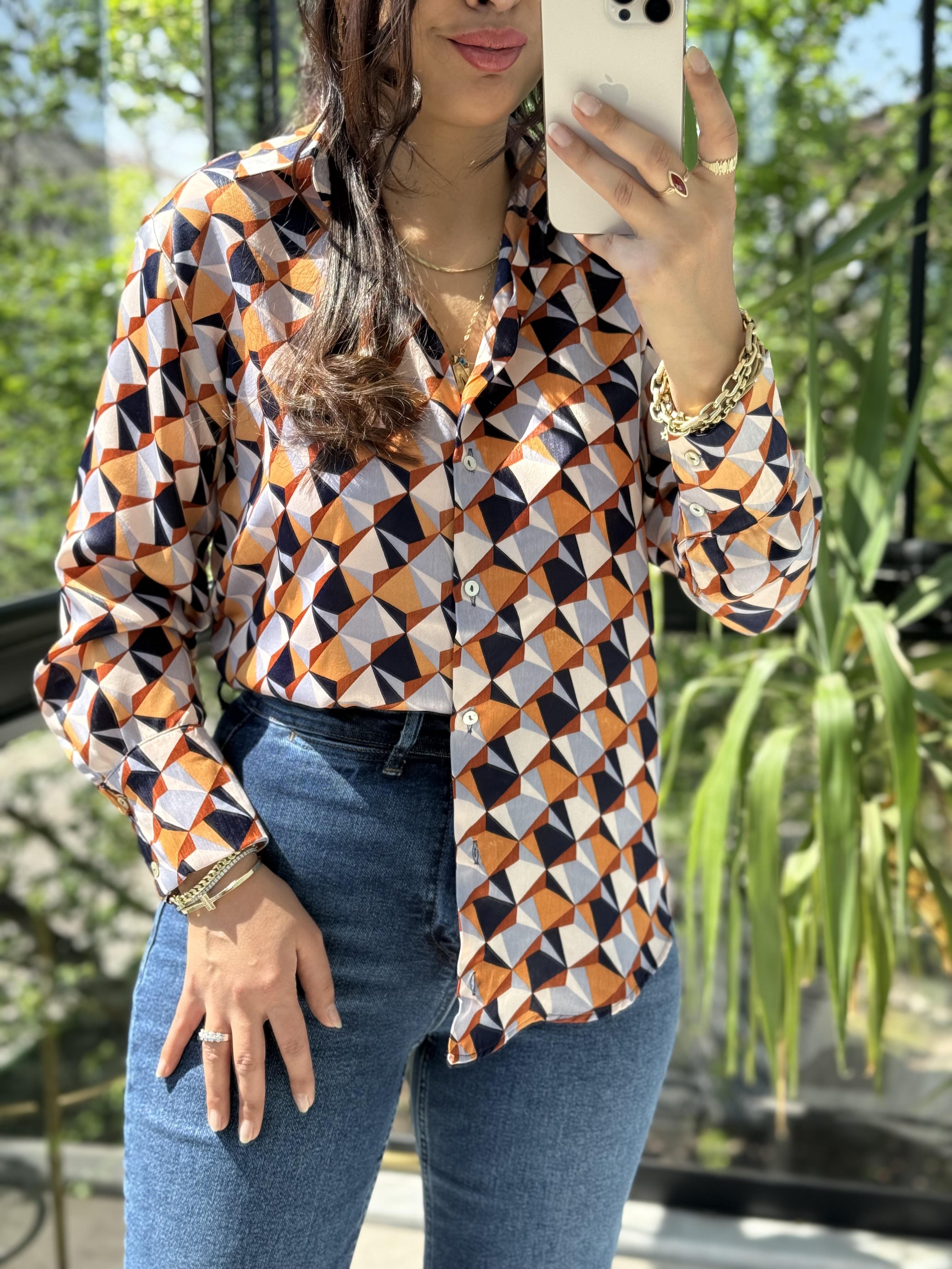 Desenli Saten Gömlek Pudra