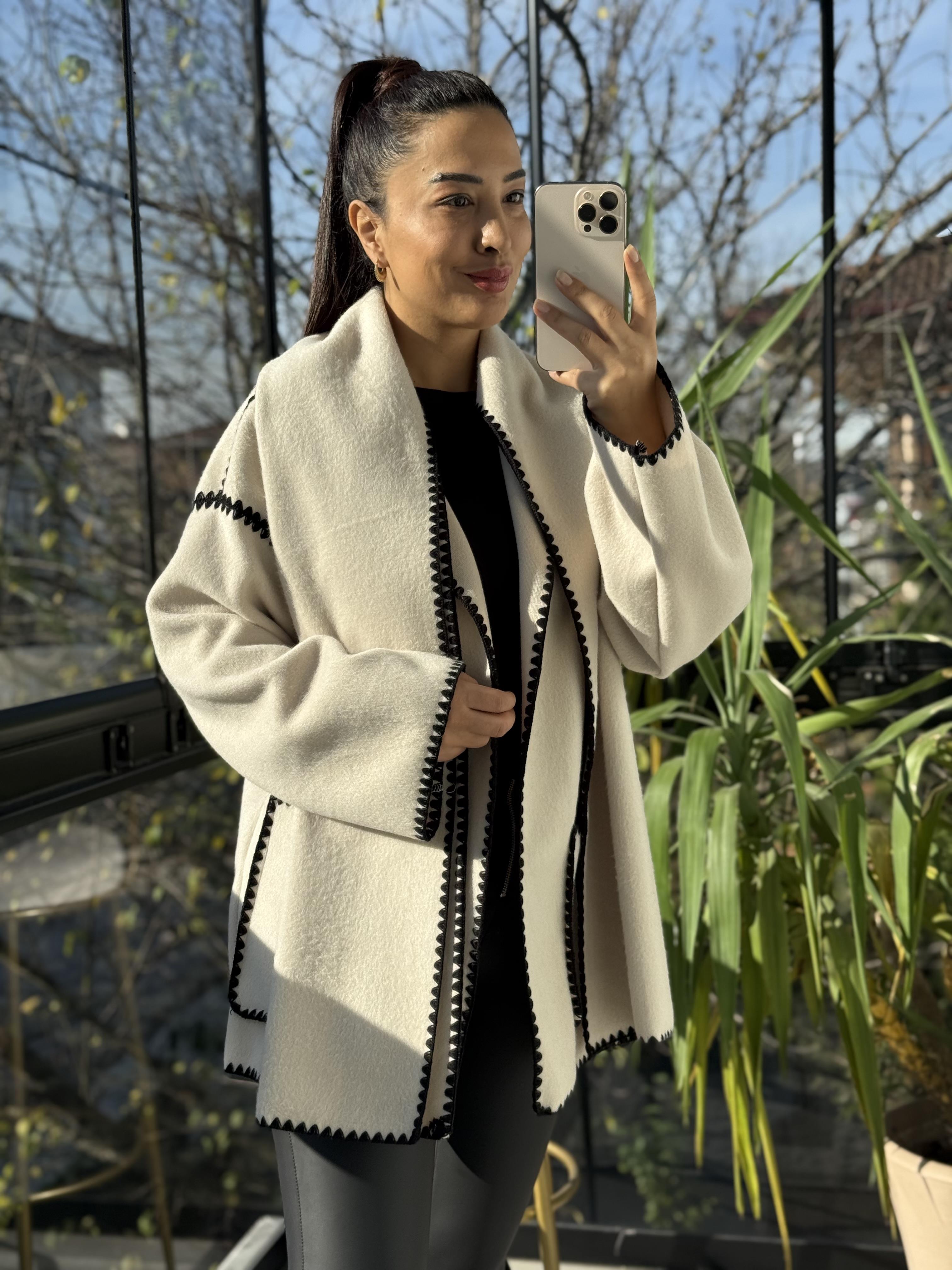Şal Yaka Kaşe Kimono Ceket Bej