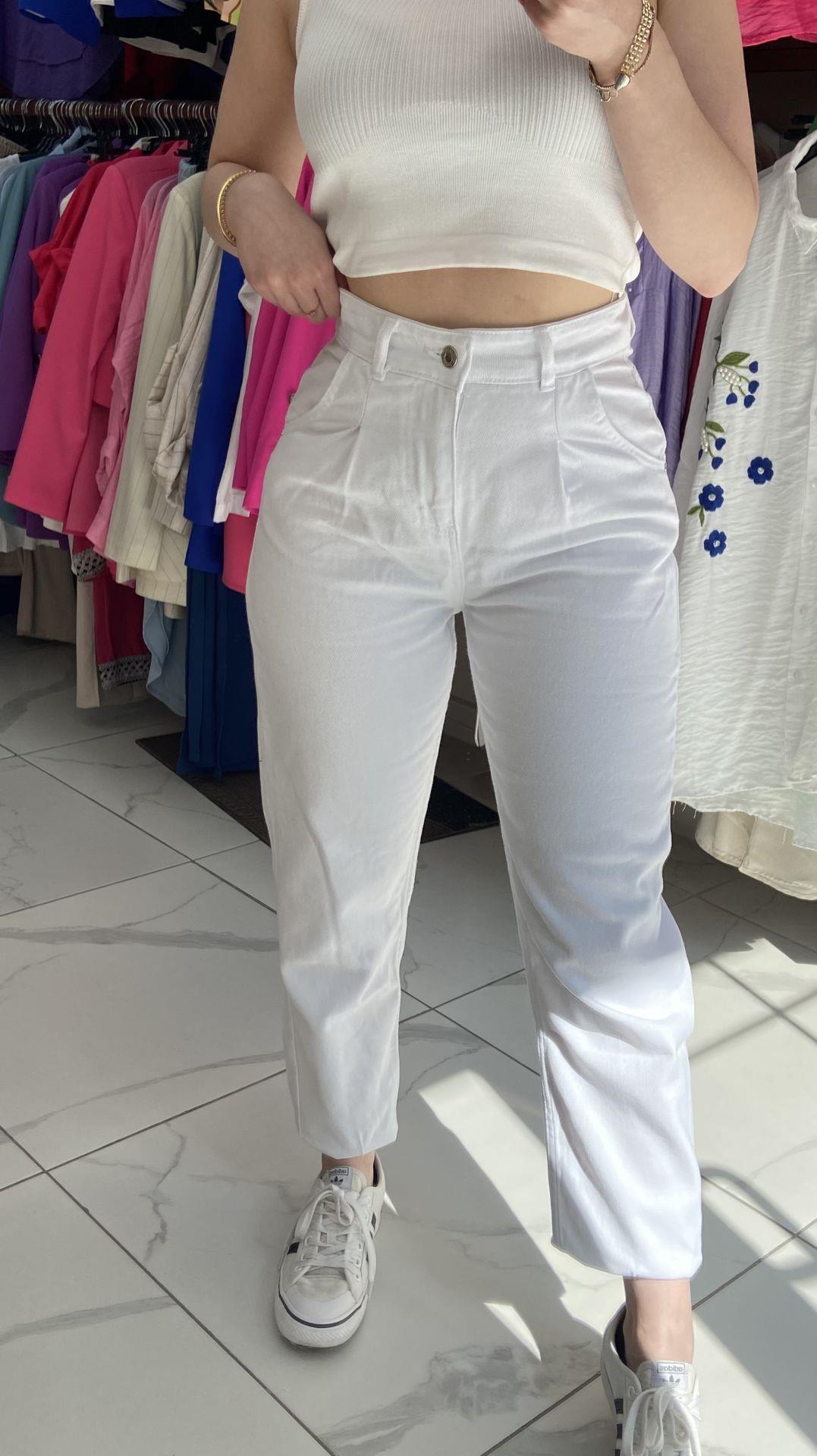 Beyaz Mom Jean
