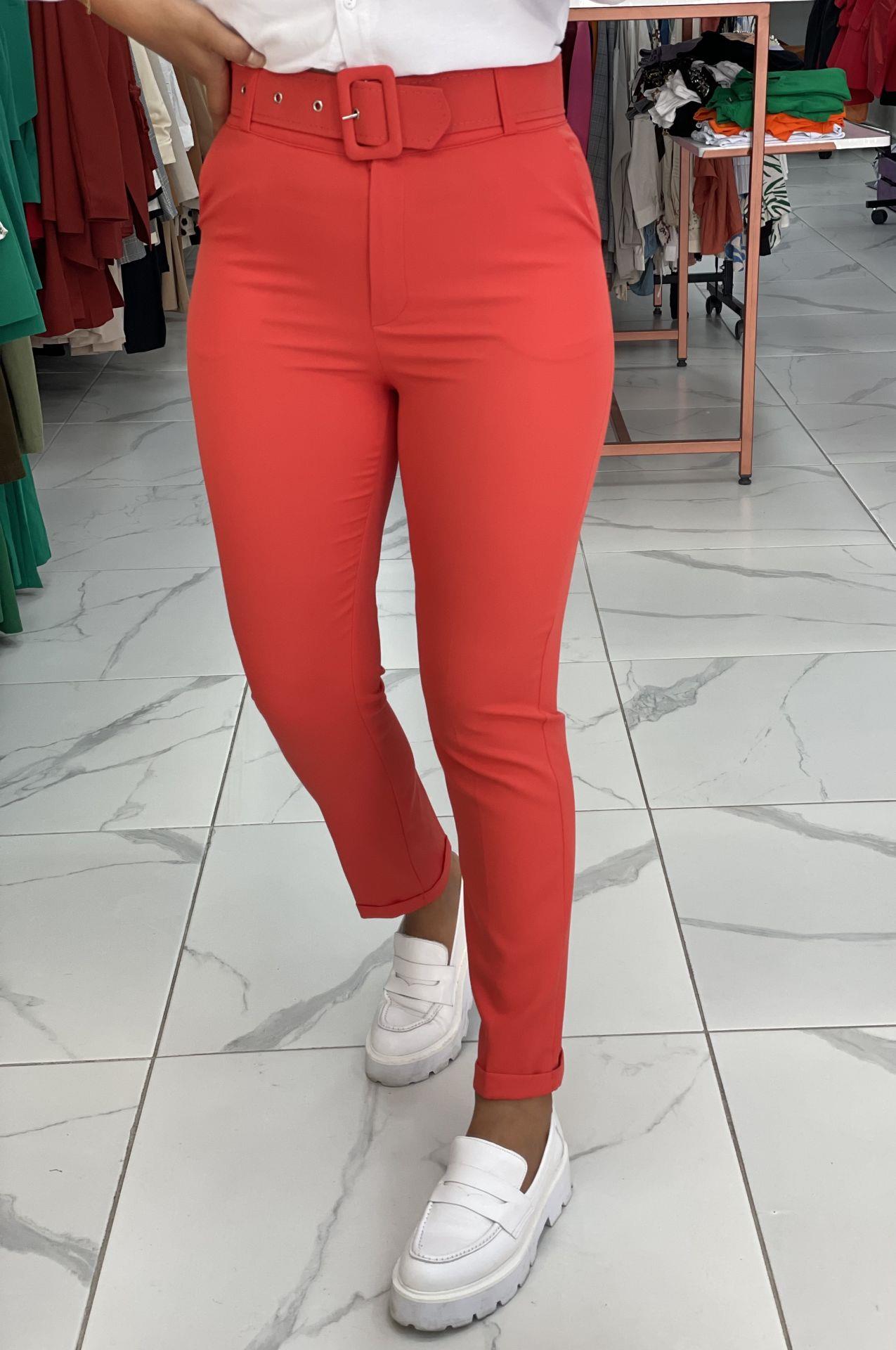 Kemerli Kumaş Pantolon