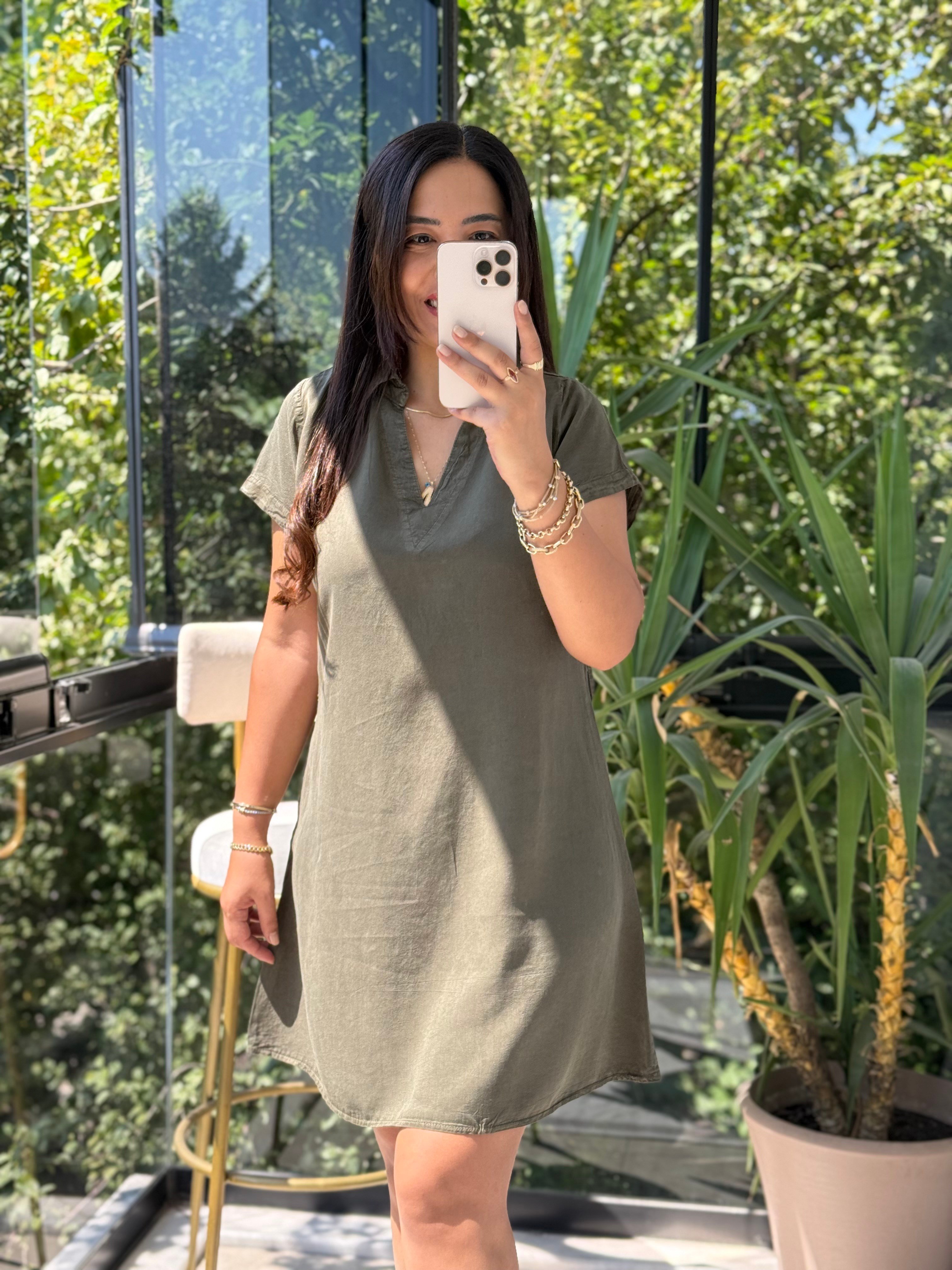 V Yakalı Kolsuz Mini Elbise Haki Yeşili