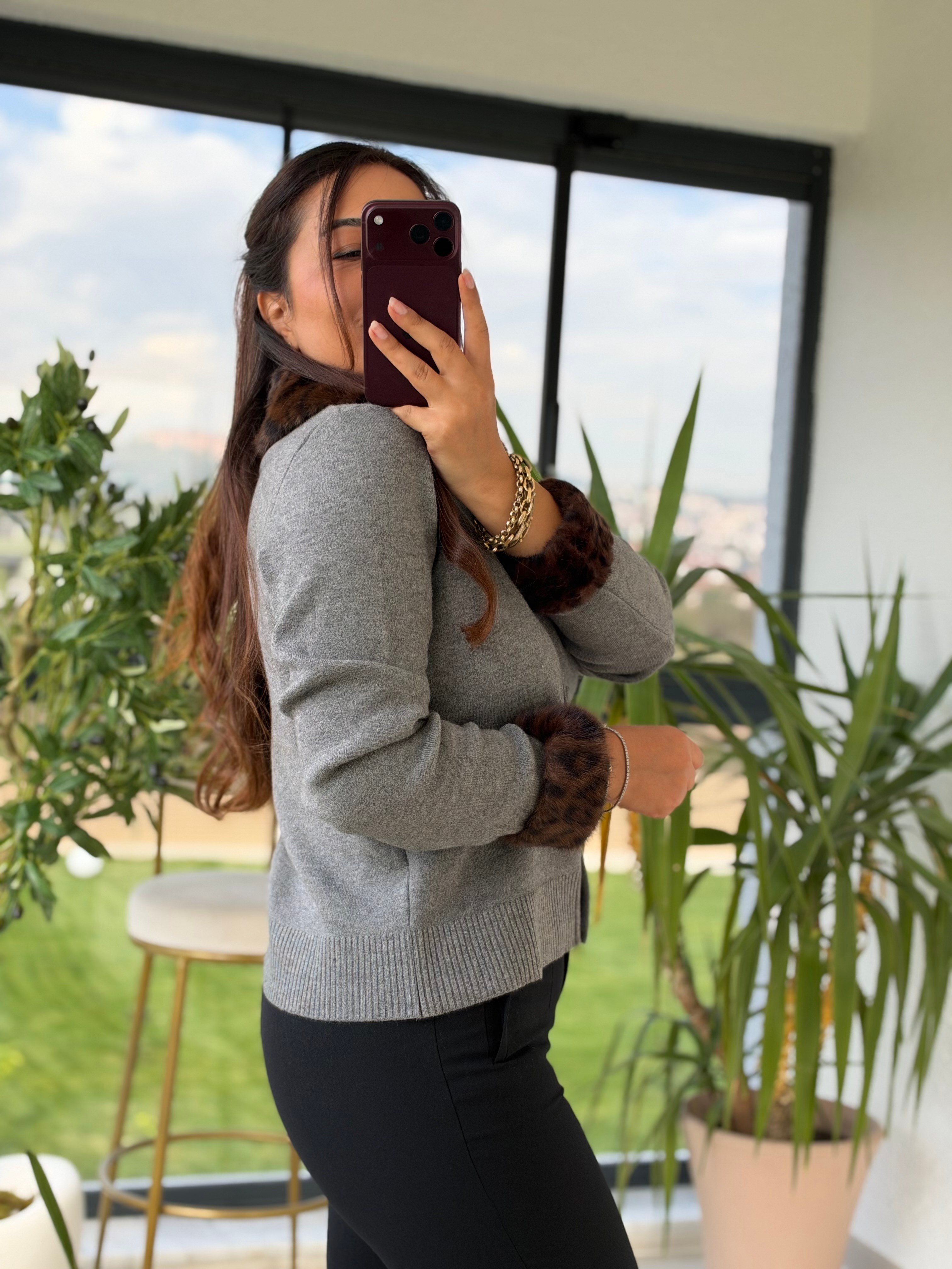 Leopar Kürklü Yakalı Lüx Seri Hırka Gri