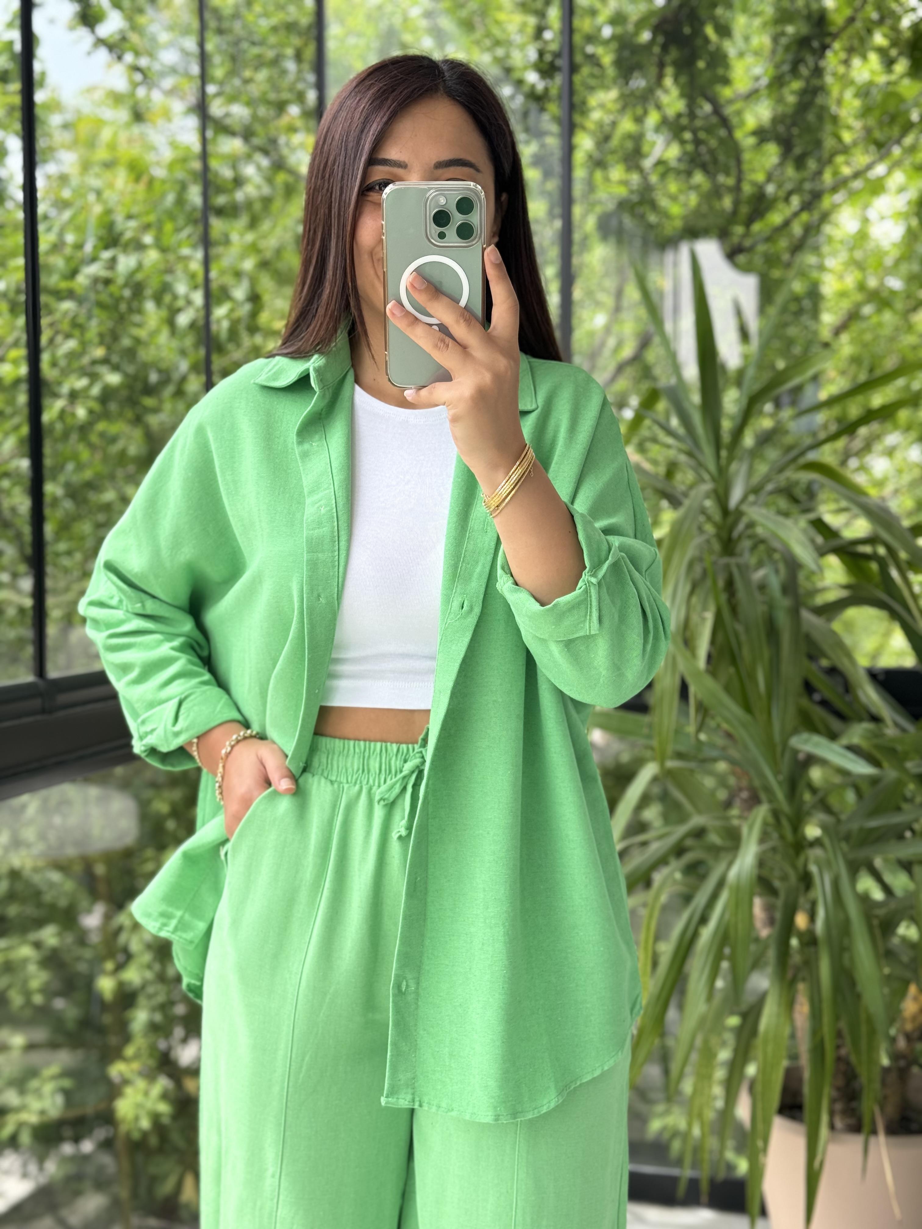 Açık Yeşil Keten Gömlek