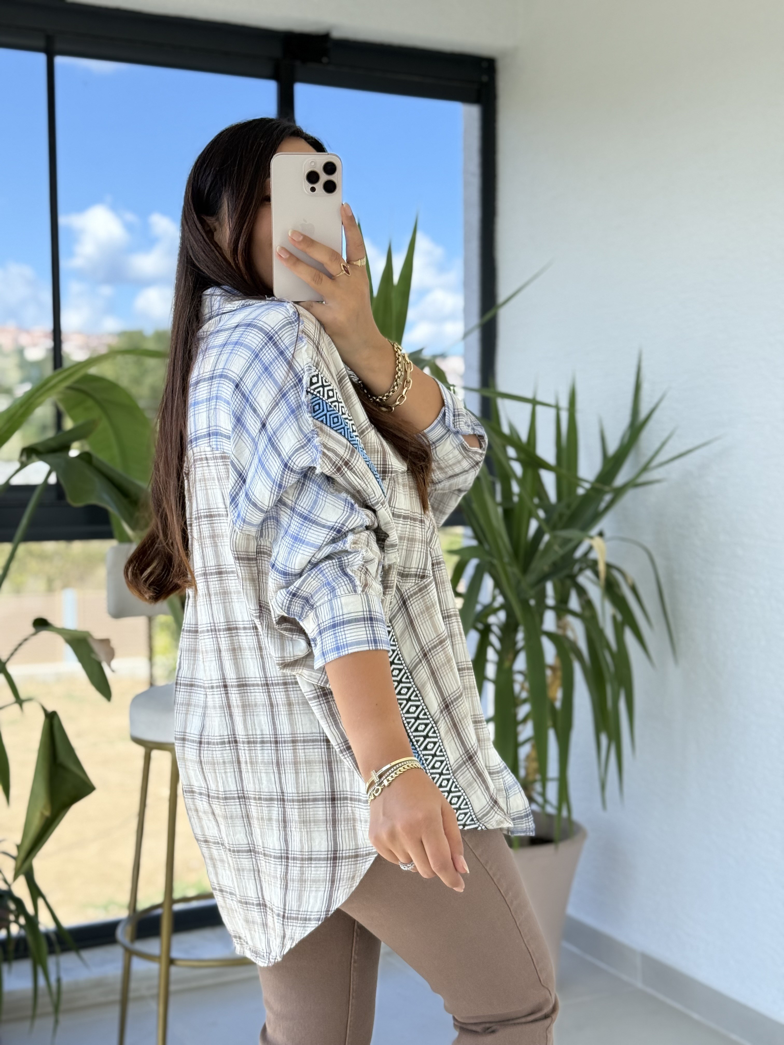 Mavi Nakış Şerit Detaylı Ekose Gömlek Vizon