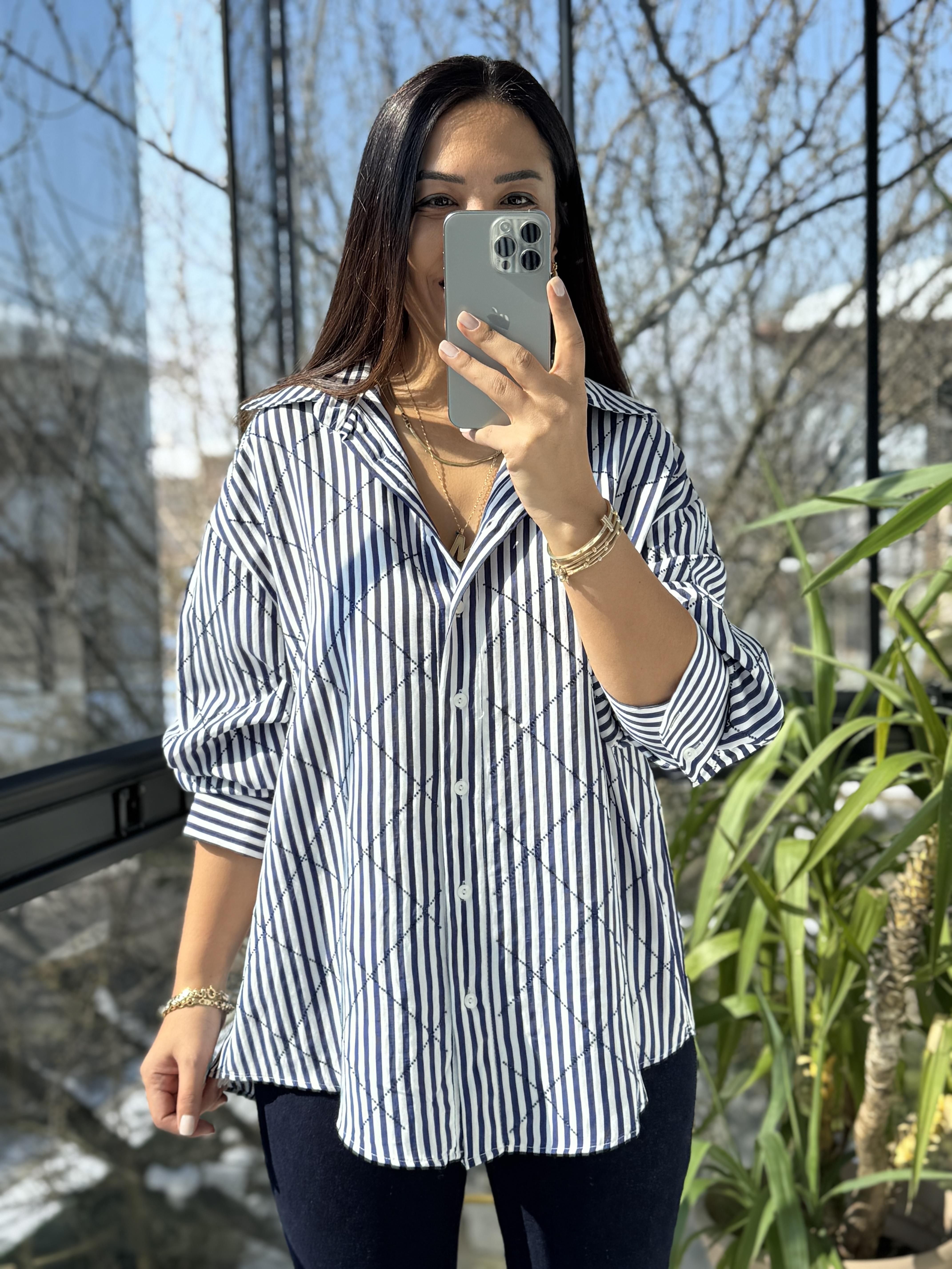 Baklava Taşlı Çizgili Oversize Gömlek Lacivert