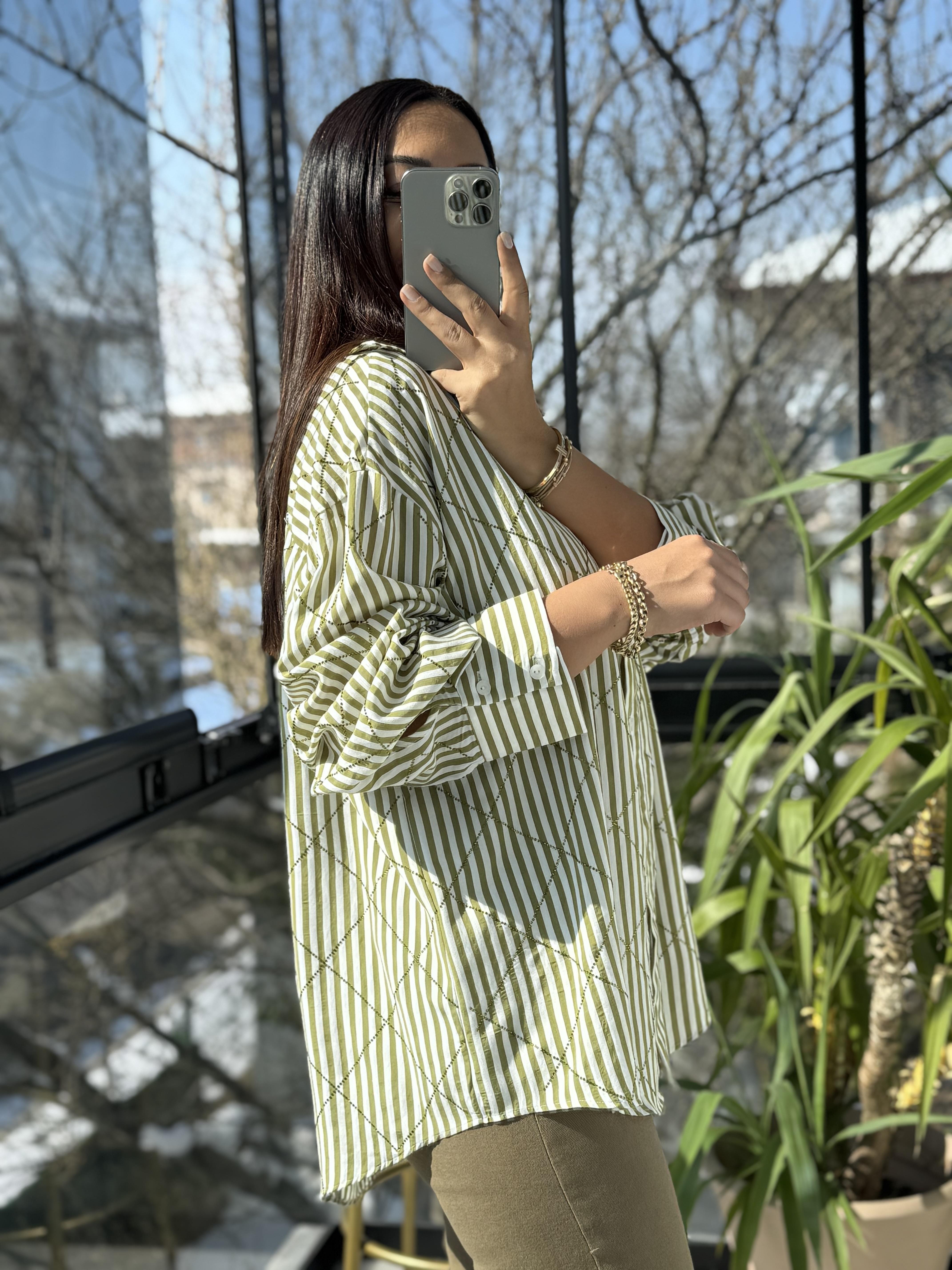 Baklava Taşlı Çizgili Oversize Gömlek Yağ Yeşili