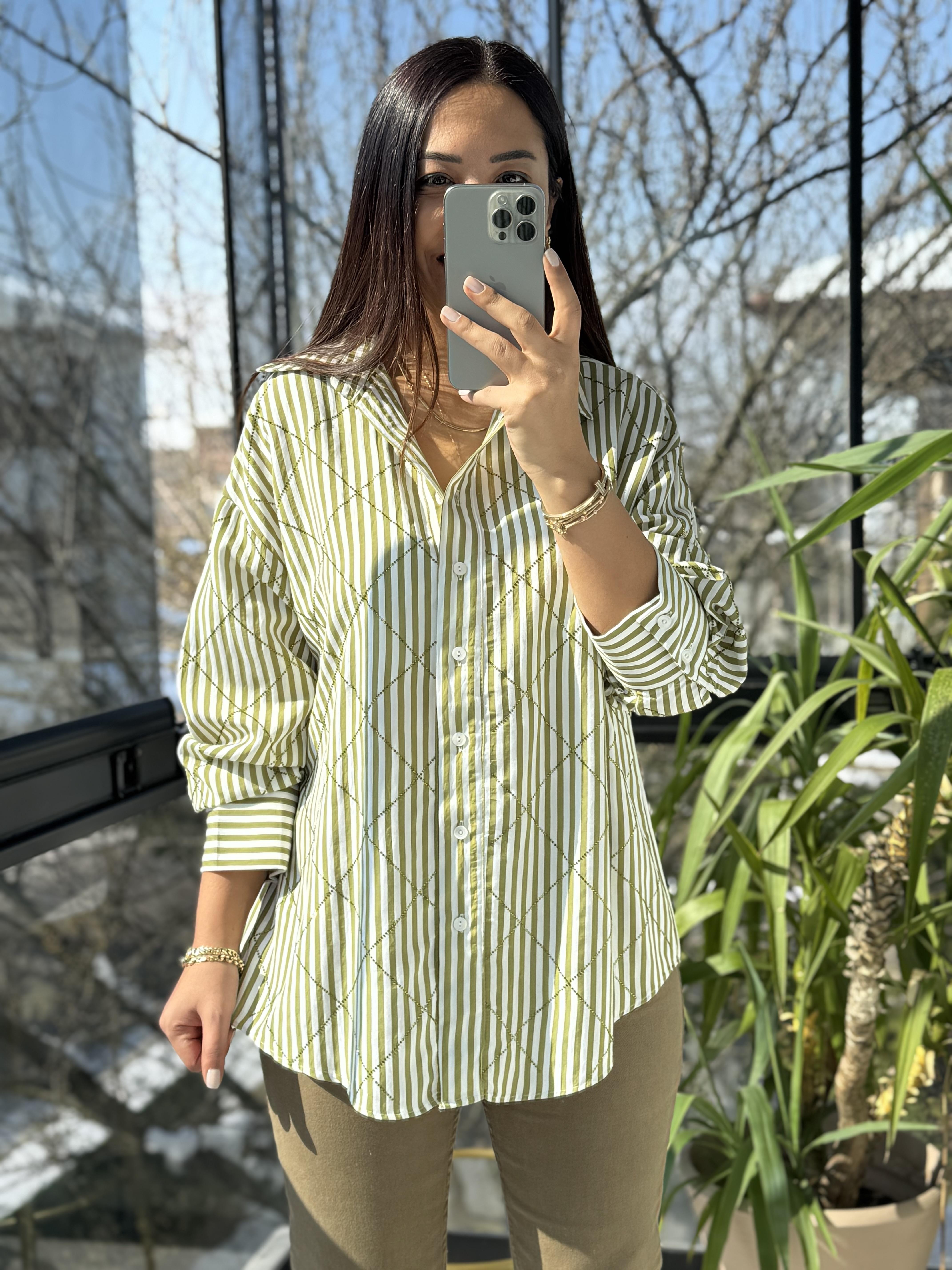 Baklava Taşlı Çizgili Oversize Gömlek Yağ Yeşili