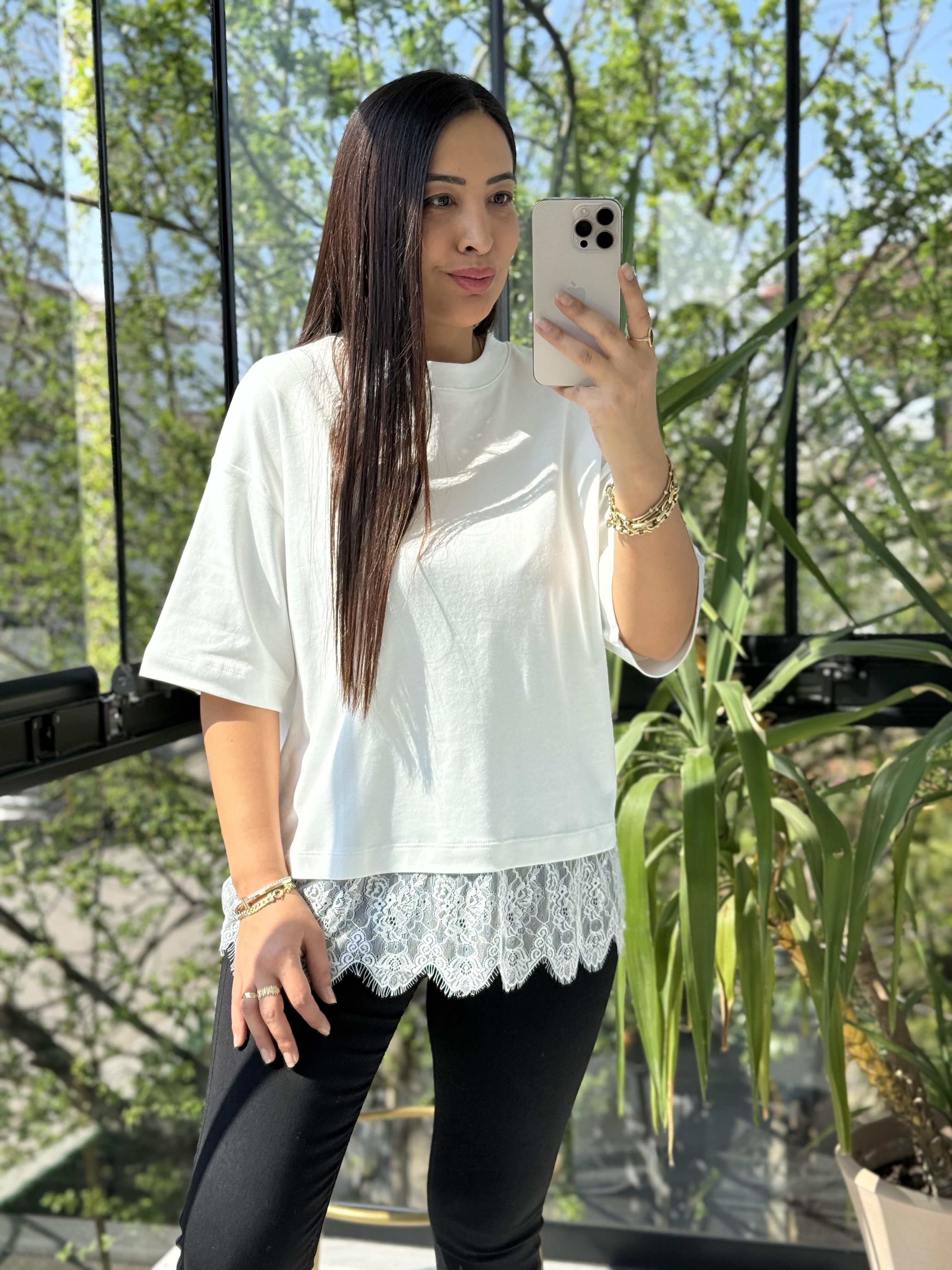 Altı Dantelli Pamuklu Tişört Beyaz