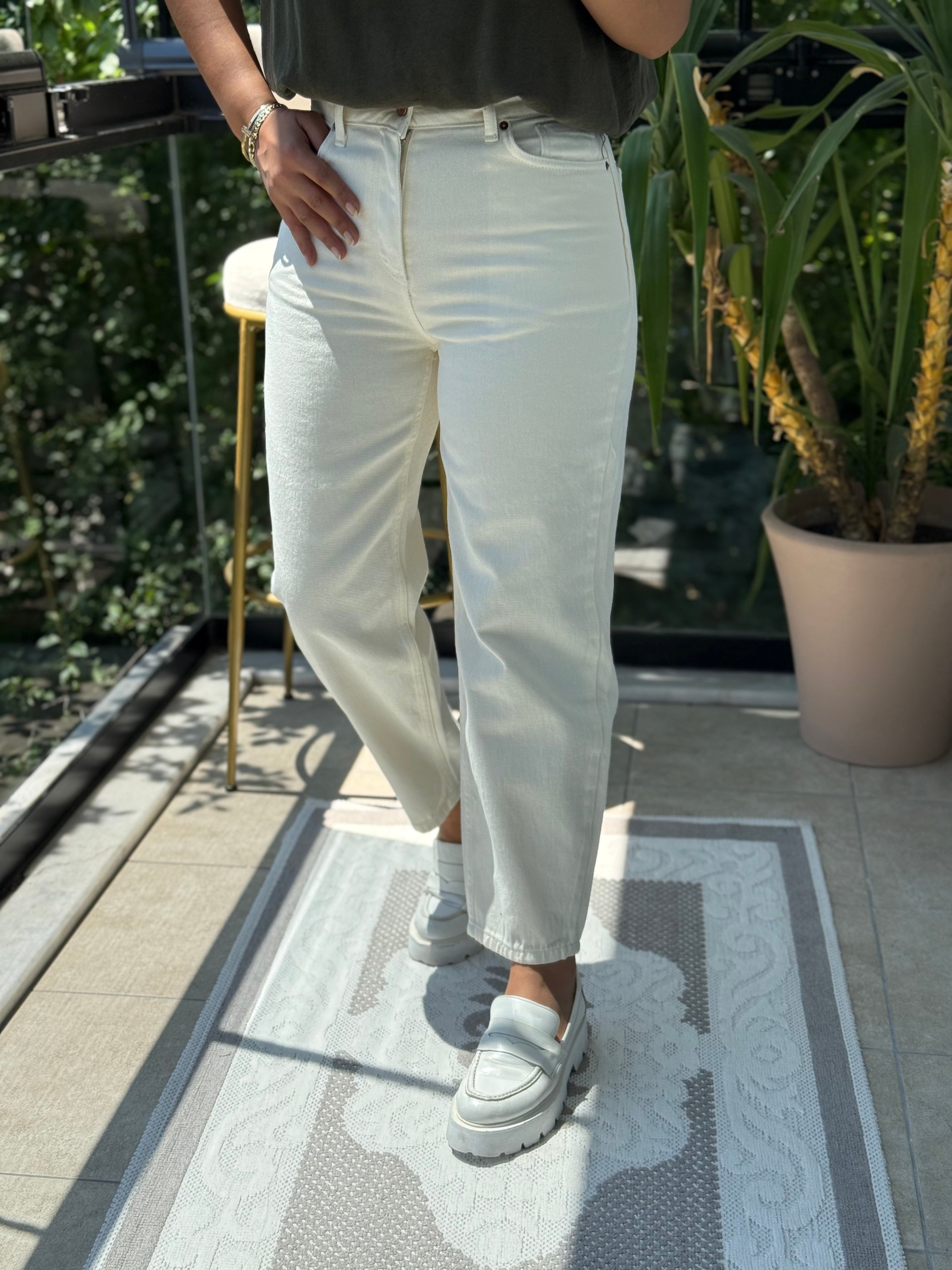Likrasız Mom Fit Jean Krem