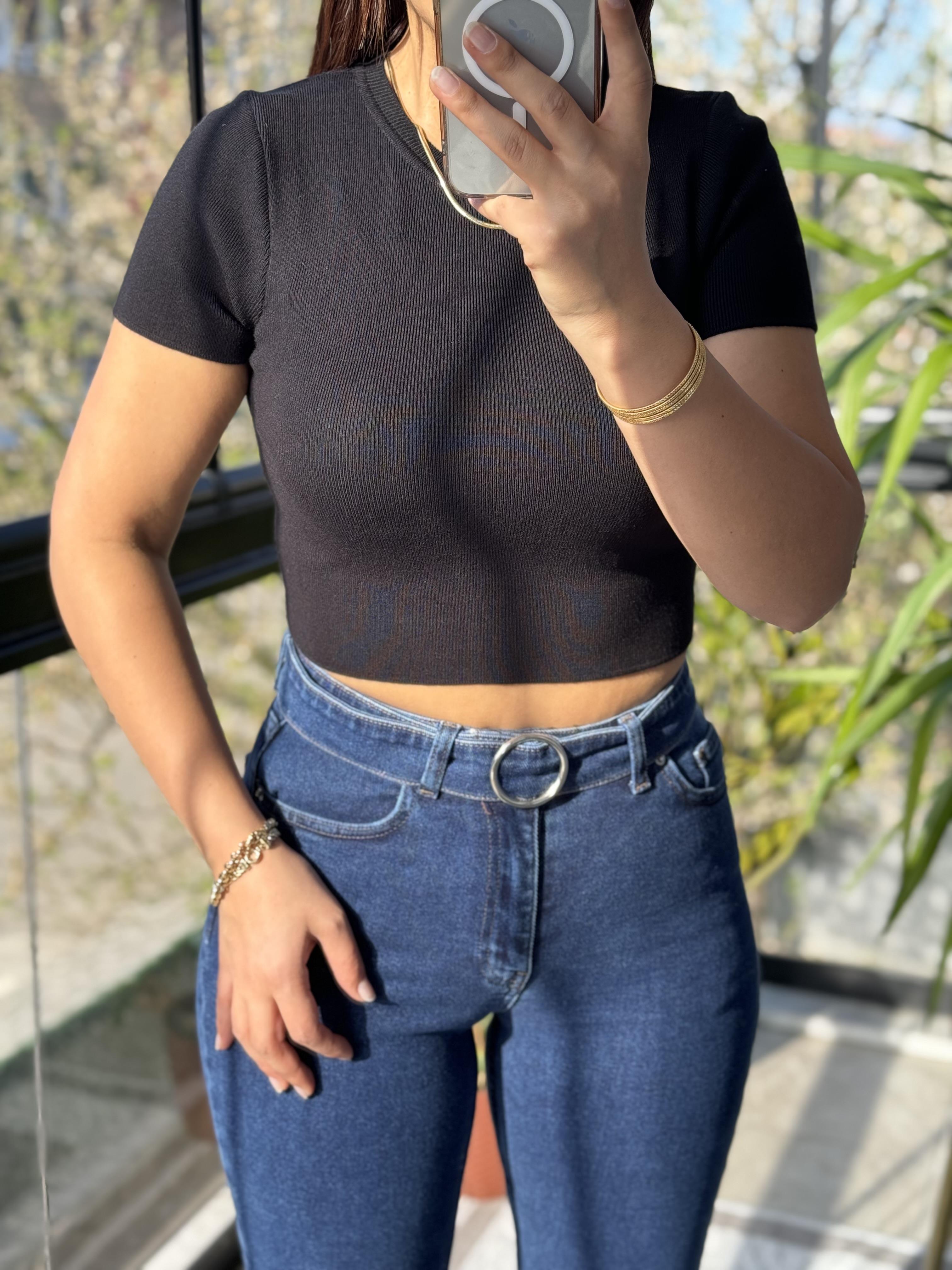 Dilvin Kısa Kol Crop Triko Siyah