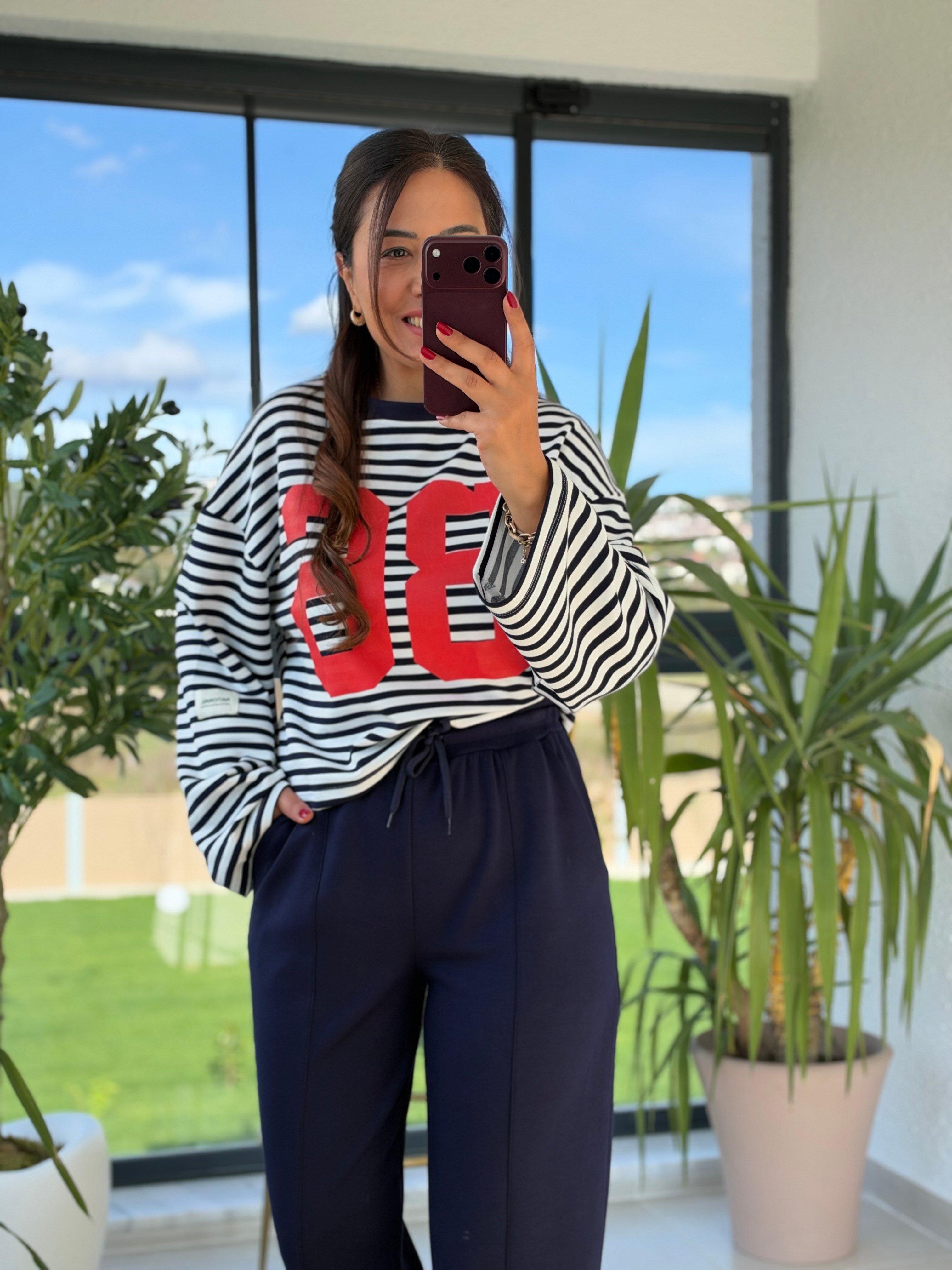 36 Baskılı Çizgili Basic Sweatshirt Lacivert