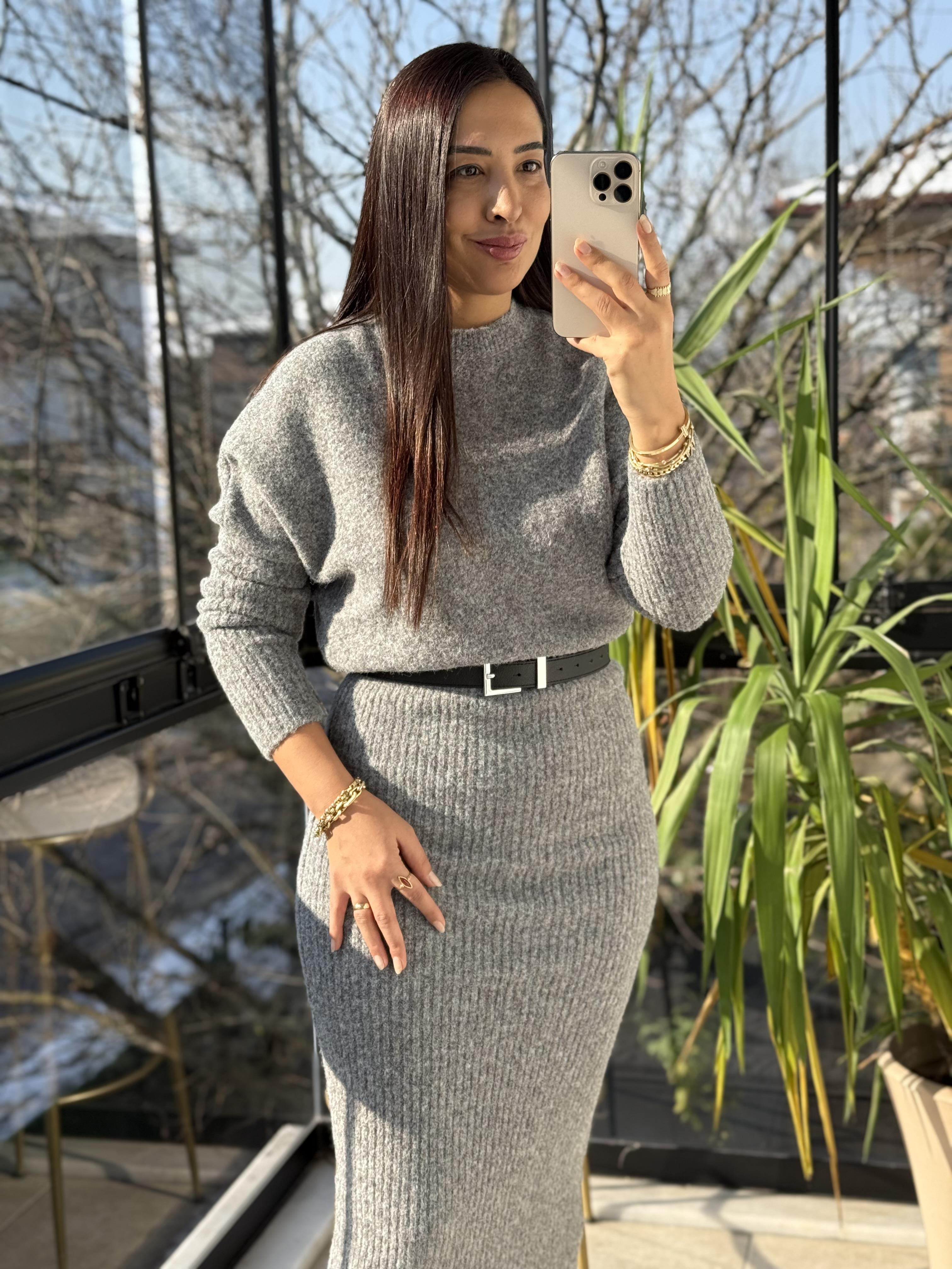 Bisiklet Yaka Yumuşak Dokulu Elbise Gri