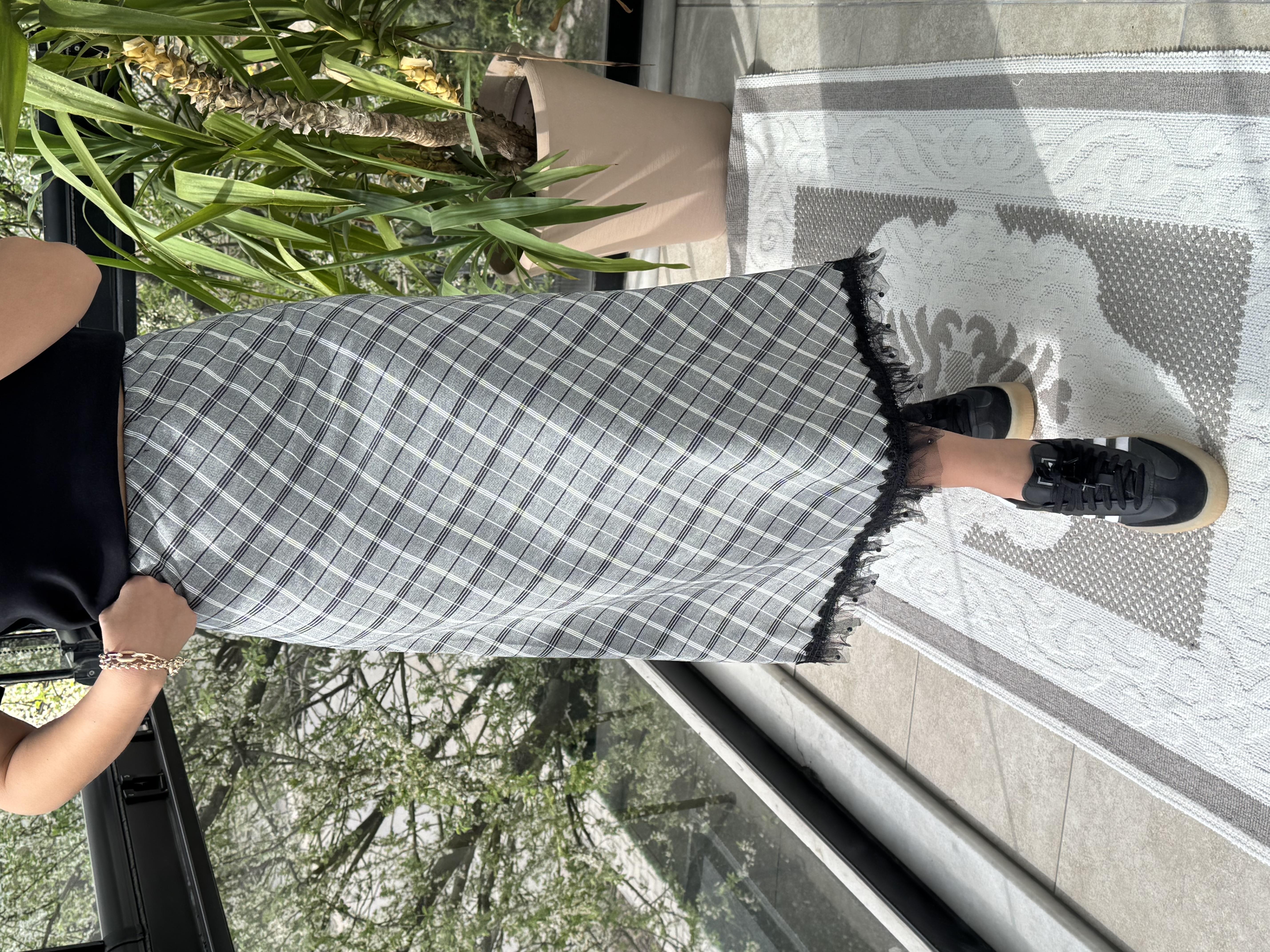 Ekose Altı Tüylü Etek Gri