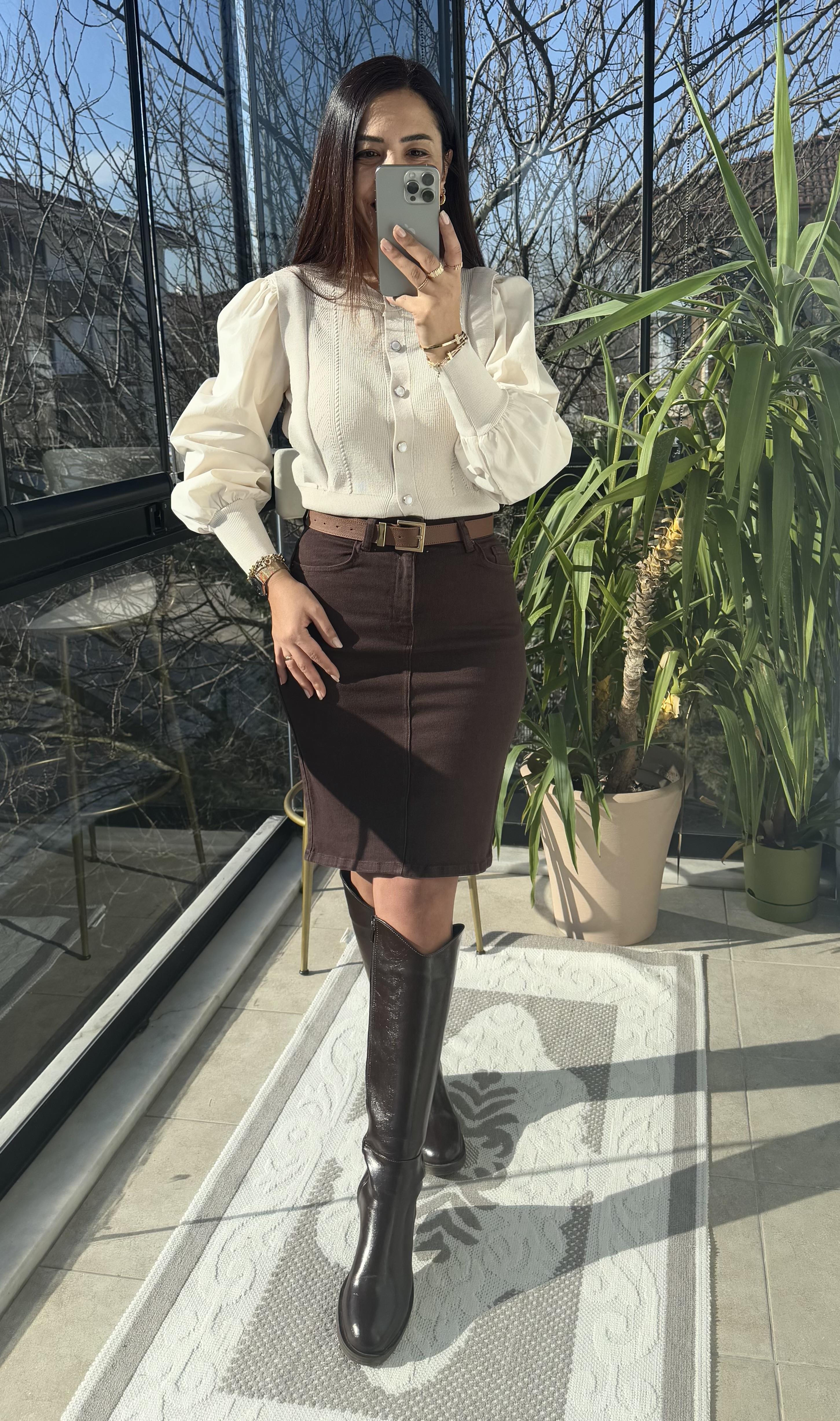 Triko Detaylı Bluz Bej