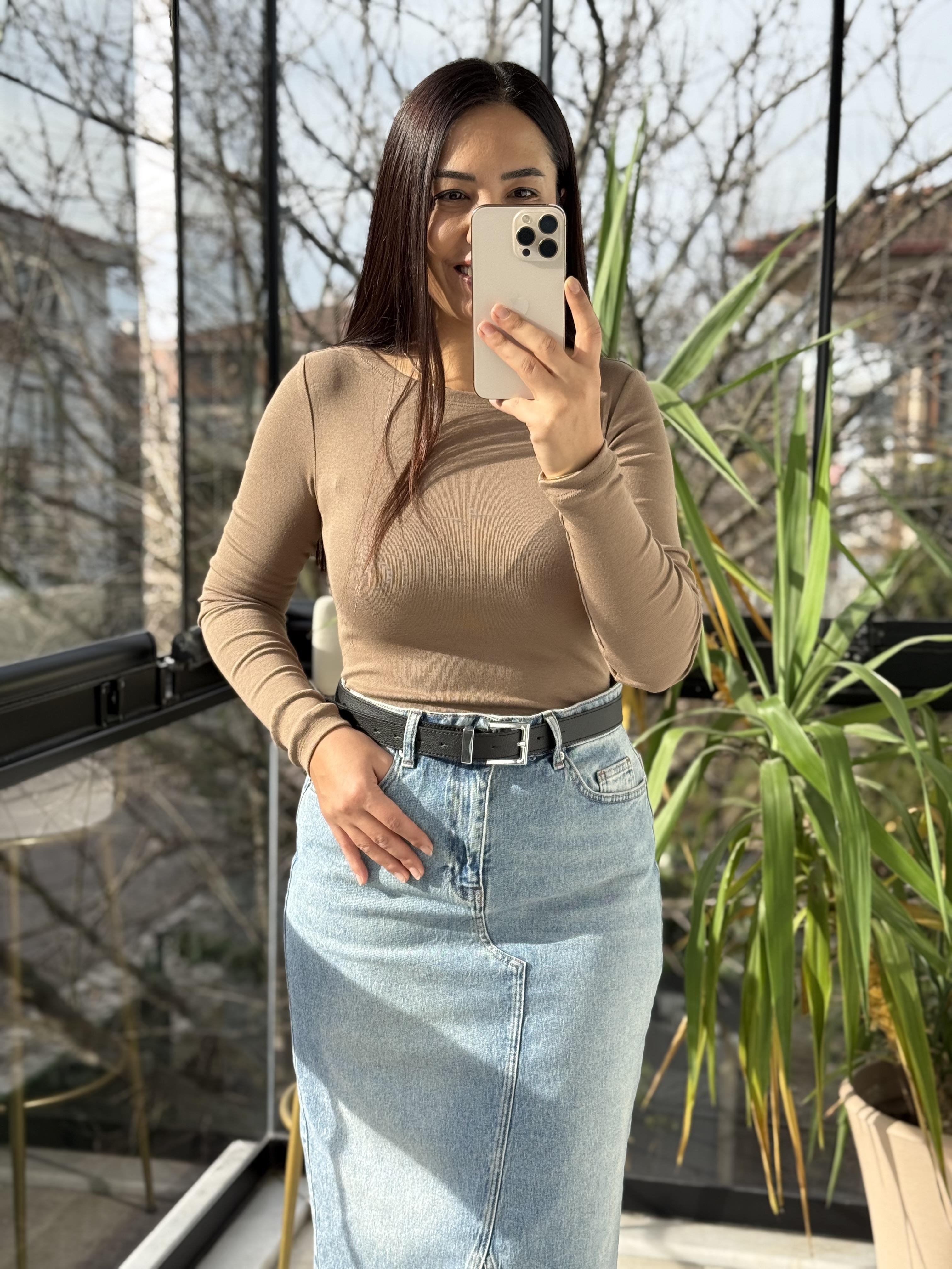 Dilvin Kayık Yaka Uzun Kollu Top Bluz Vizon